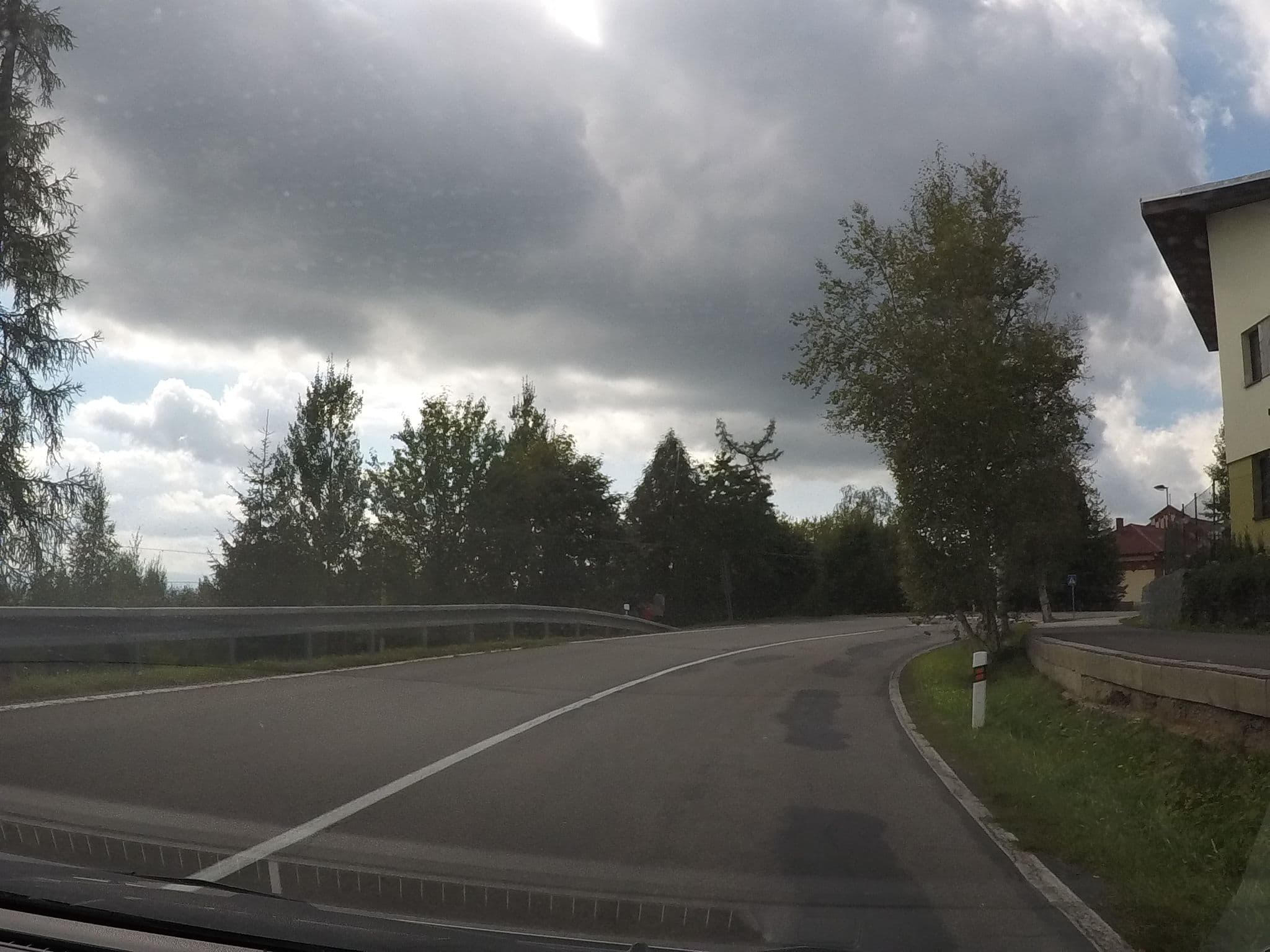 Street view near Quota 1010, Vysoké Tatry