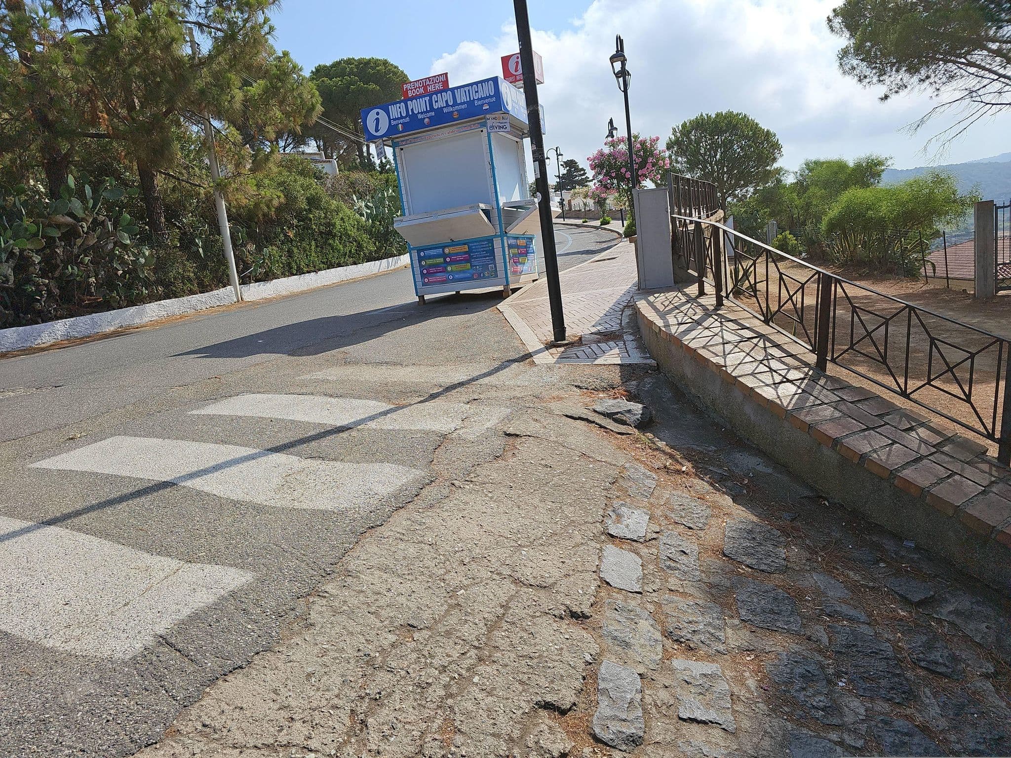 Street view near Hotel Stella Marina, Santa Domenica — © BerndGo64 (CC BY-SA · Mapillary)