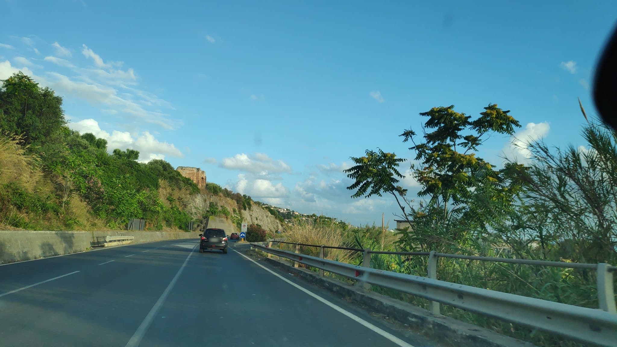 Street view near Hotel Villa Cerelis, Diamante — © marcuscalabresus (CC BY-SA · Mapillary)
