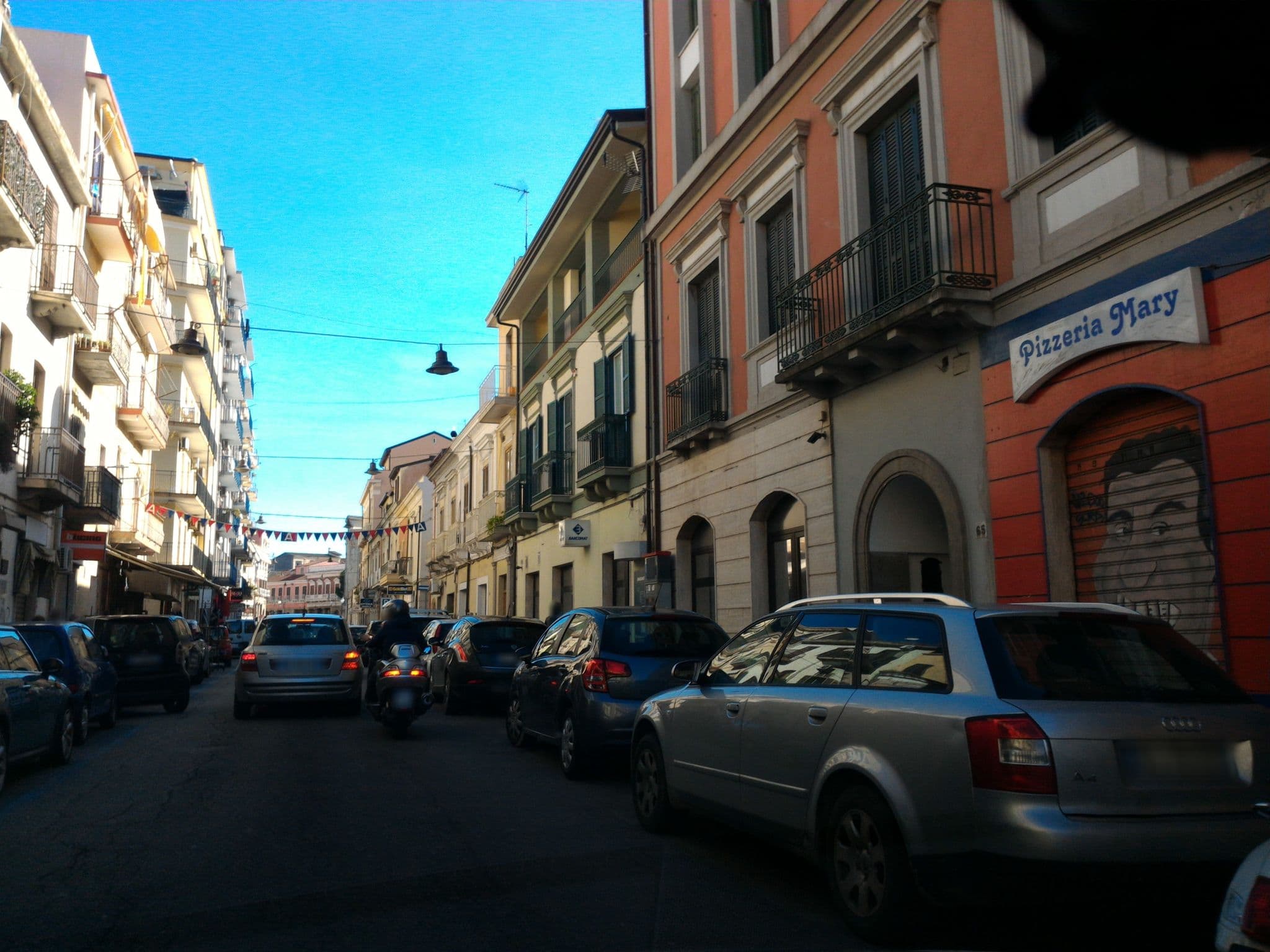 Street view near Hotel Pace, Crotone — © ingcelsi (CC BY-SA · Mapillary)