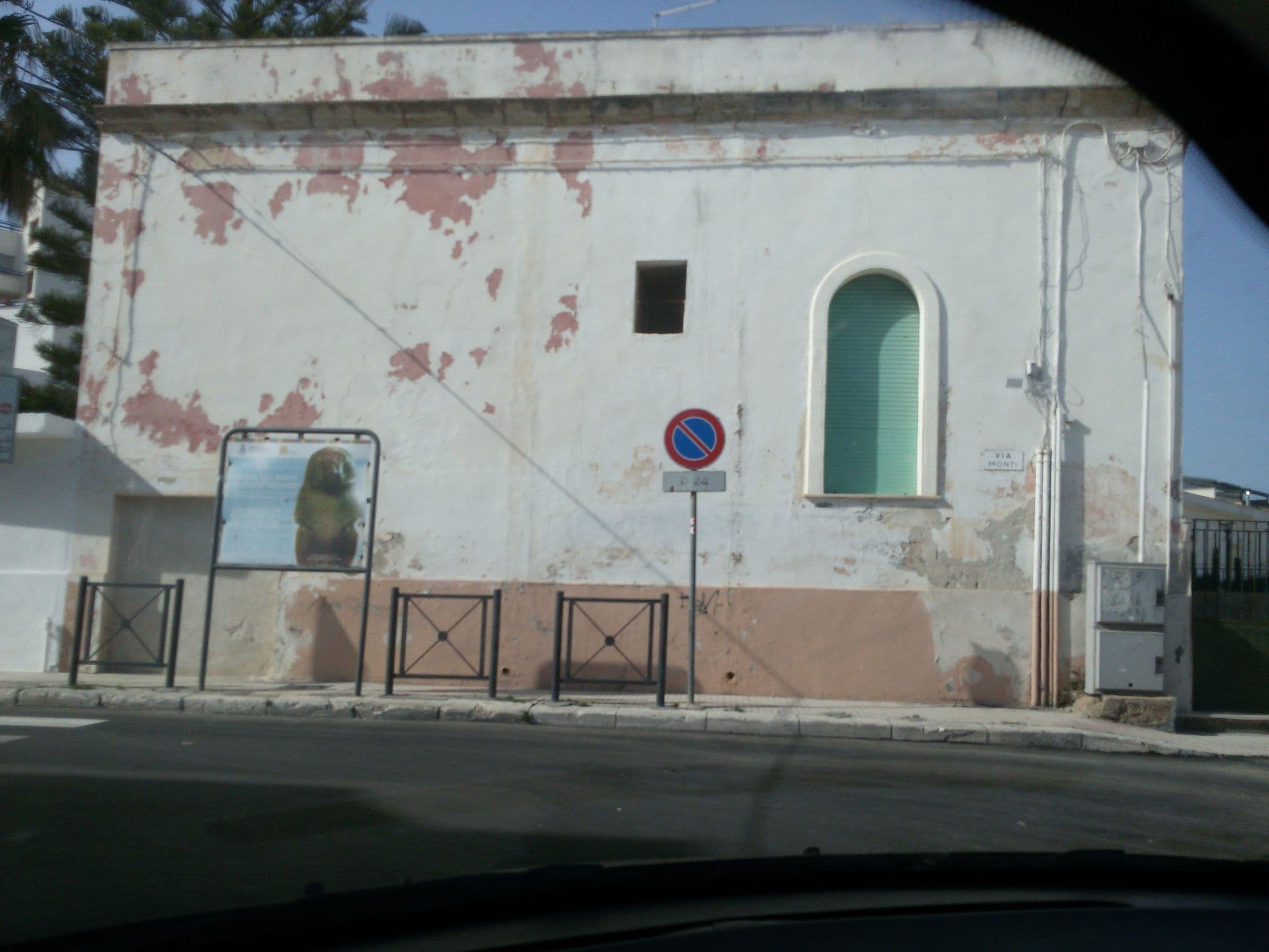 Street view near Hotel Conchiglia Azzurra, Porto Cesareo — © ale_zena_it (CC BY-SA · Mapillary)