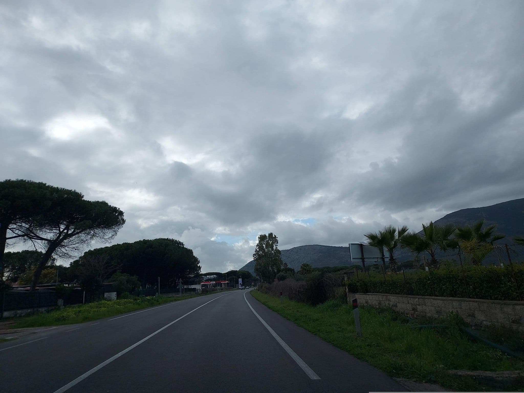 Street view near Ohana B&B and Restaurant, Terracina — © odiug (CC BY-SA · Mapillary)