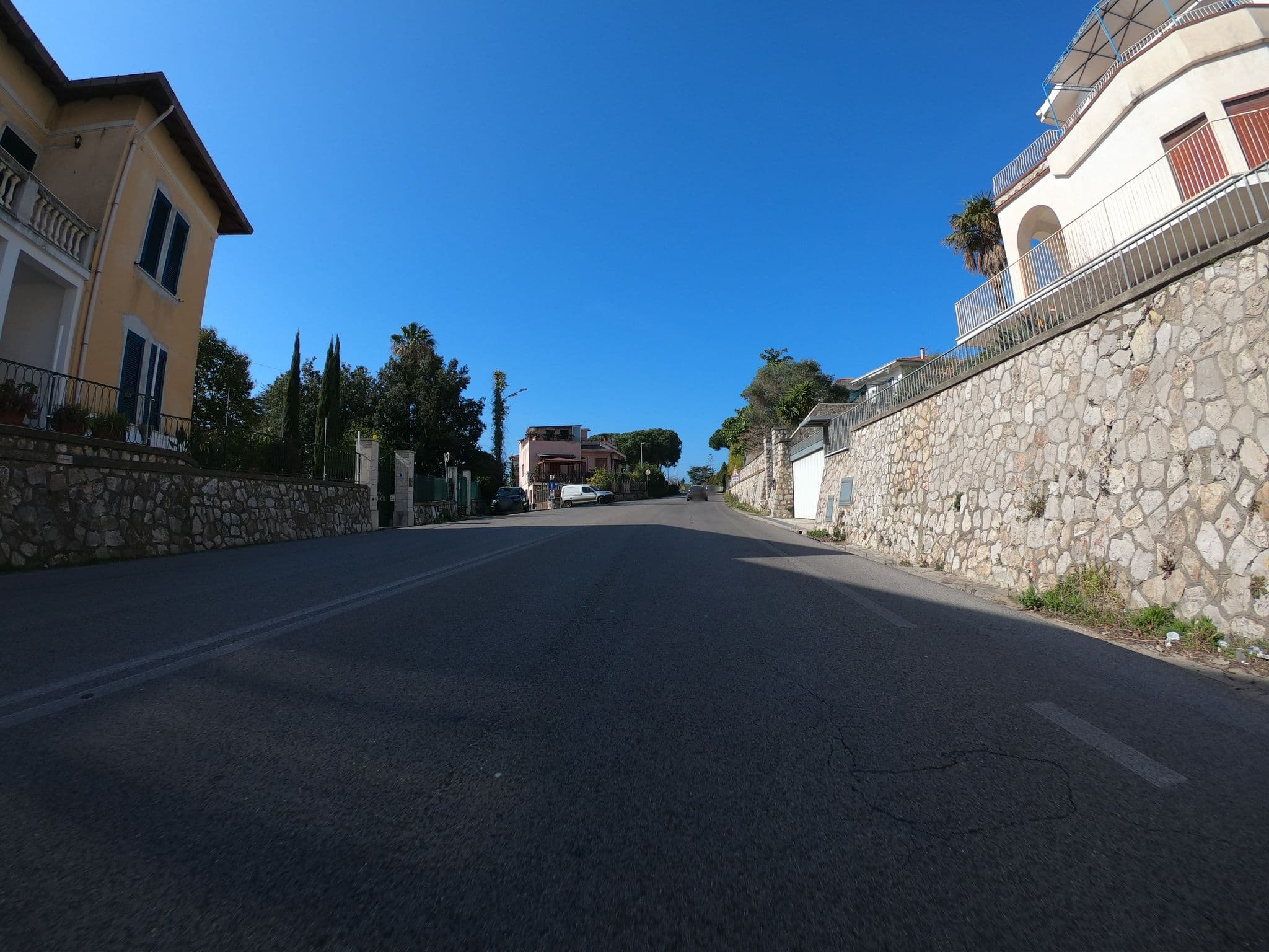 Street view near Le Ortensie di Teresa, Gaeta — © richlv (CC BY-SA · Mapillary)