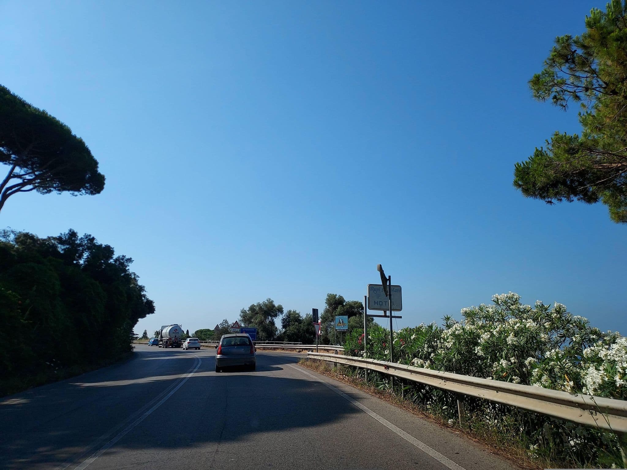 Street view near Un Angolo di Paradiso, Gaeta — © odiug (CC BY-SA · Mapillary)
