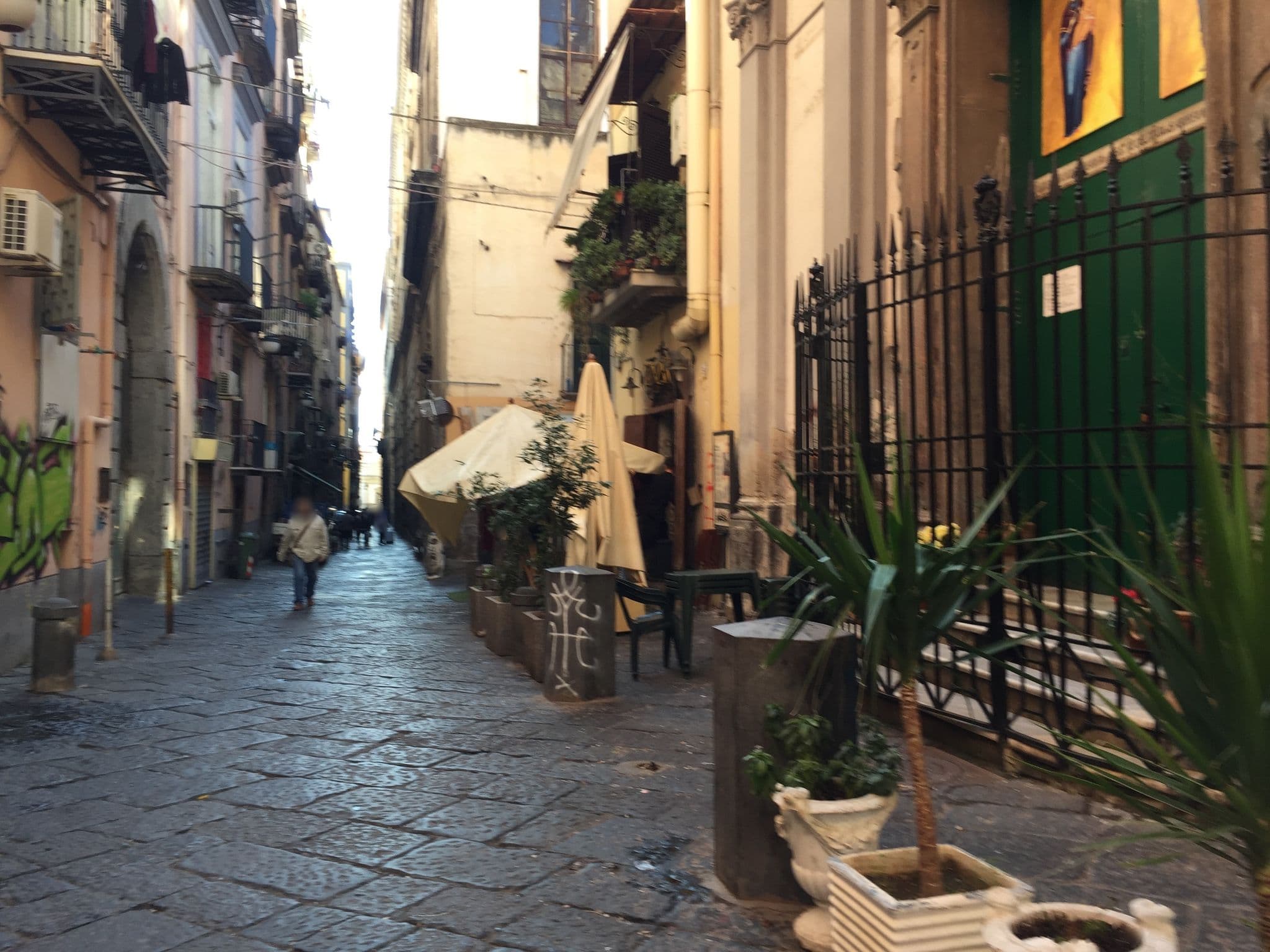 Street view near Appartamenti Cuore Antico, Porto — © dvdmgl (CC BY-SA · Mapillary)