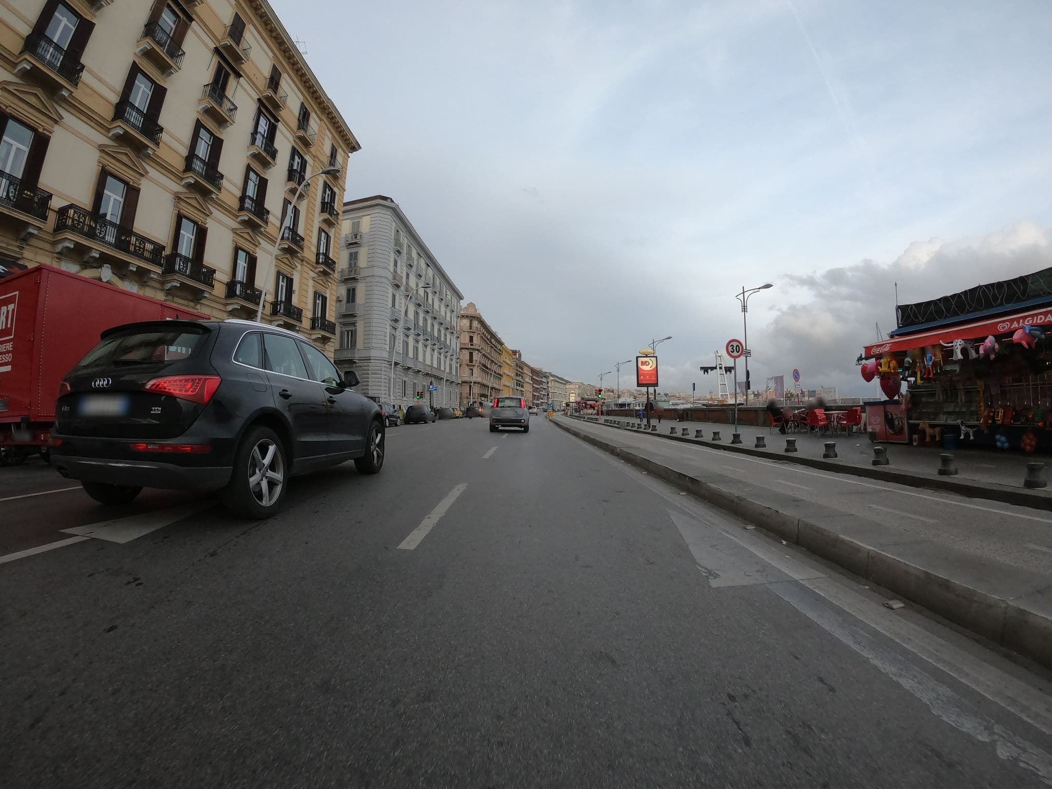 Street view near La Locanda Del Mare Hotel, Chiaia — © richlv (CC BY-SA · Mapillary)
