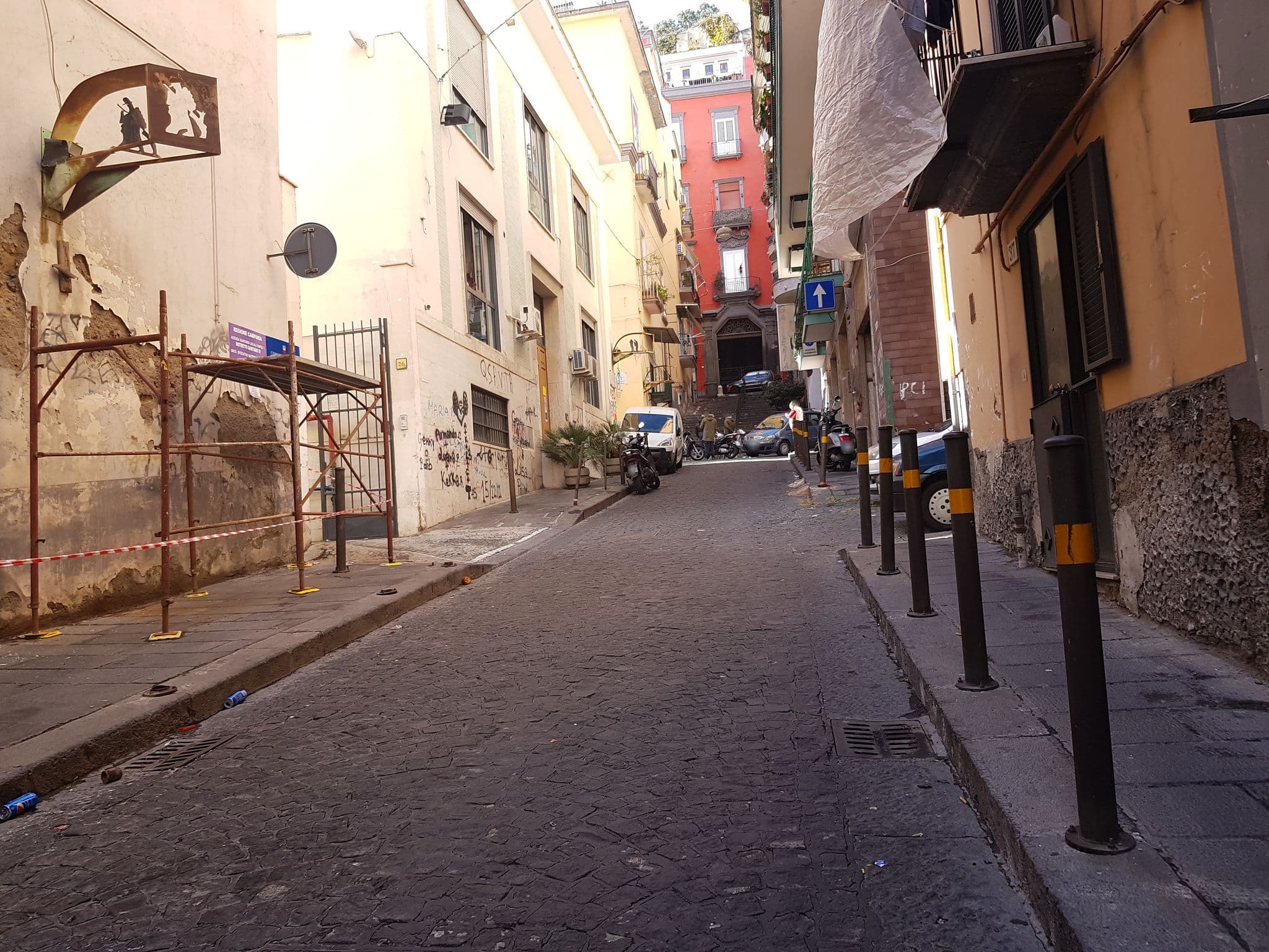 Street view near Casa Adelaide, Montecalvario — © 0122000022 (CC BY-SA · Mapillary)