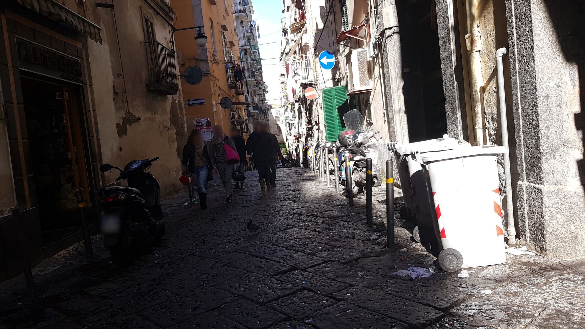 Street view near OhMiaBella House, Montecalvario — © 0122000022 (CC BY-SA · Mapillary)