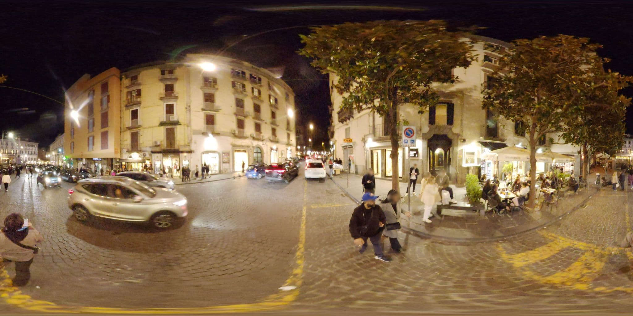 Street view near Le Stanze di Piazza dei Martiri, San Ferdinando — © mapconcierge (CC BY-SA · Mapillary)