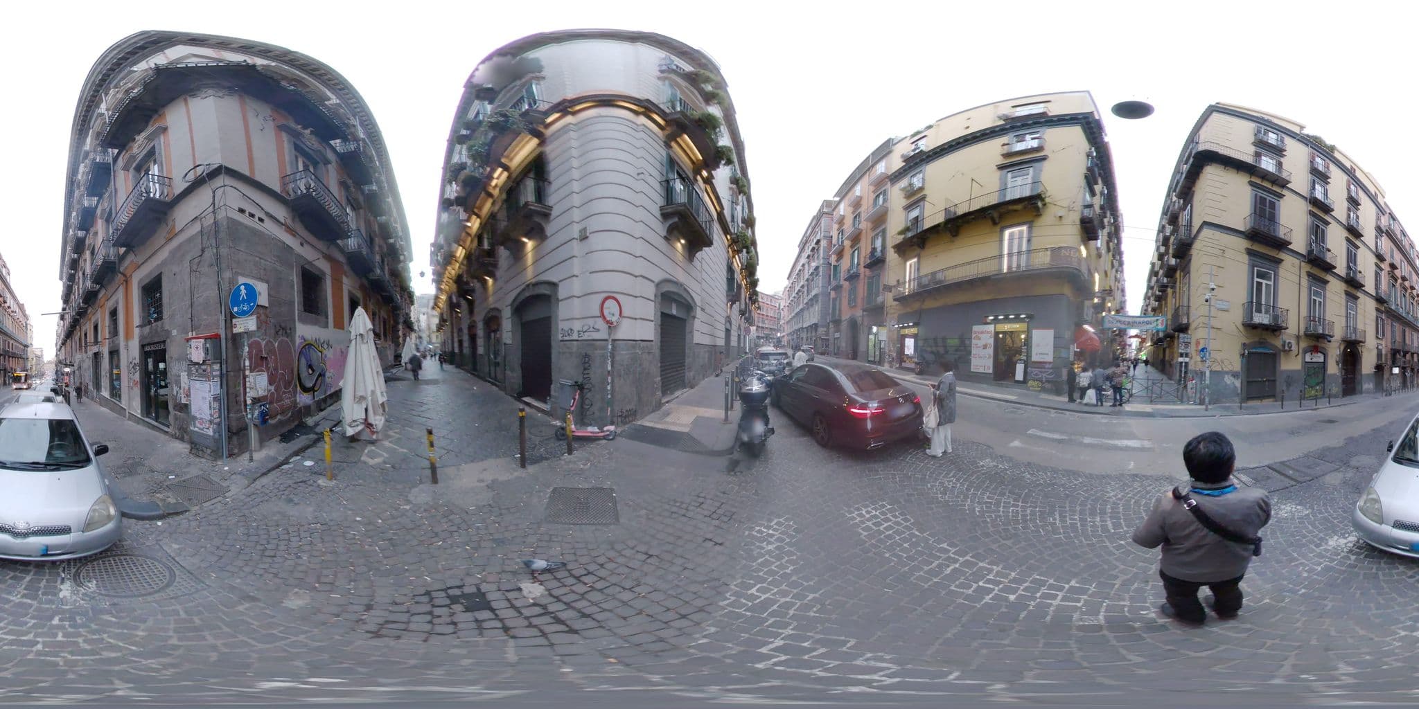 Street view near Plazzo Doria Napoli, San Giuseppe — © mapconcierge (CC BY-SA · Mapillary)