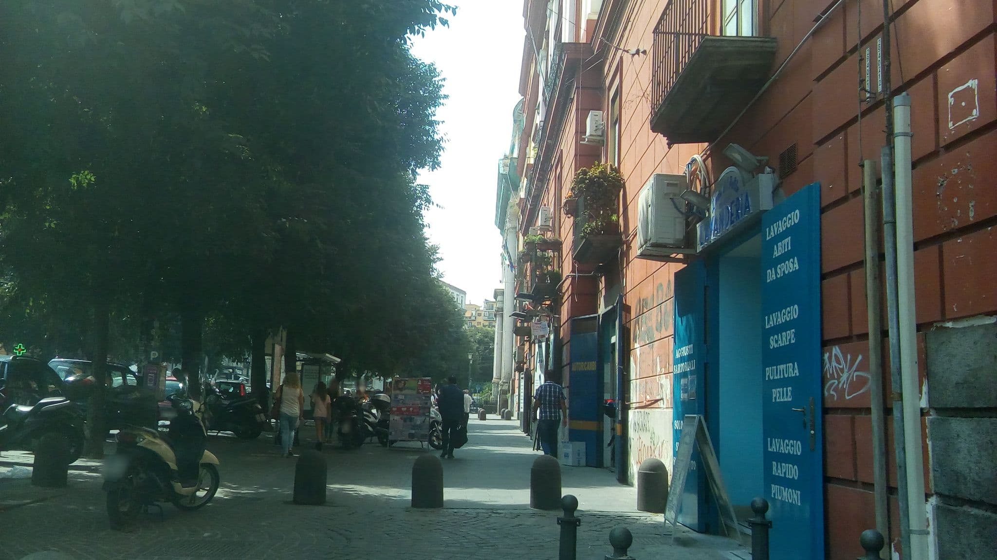 Street view near A Casa Di Nonna Giulia, San Lorenzo — © binnette (CC BY-SA · Mapillary)