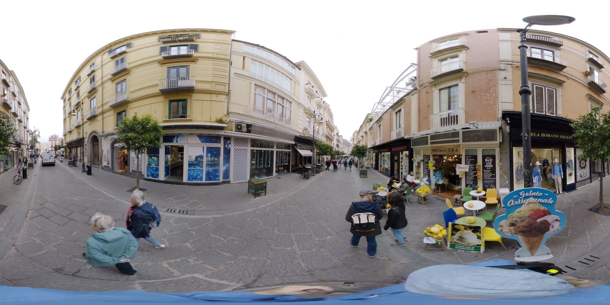 Street view near Apartment Maison D’art, Sorrento — © stefan-RolfsRom (CC BY-SA · Mapillary)