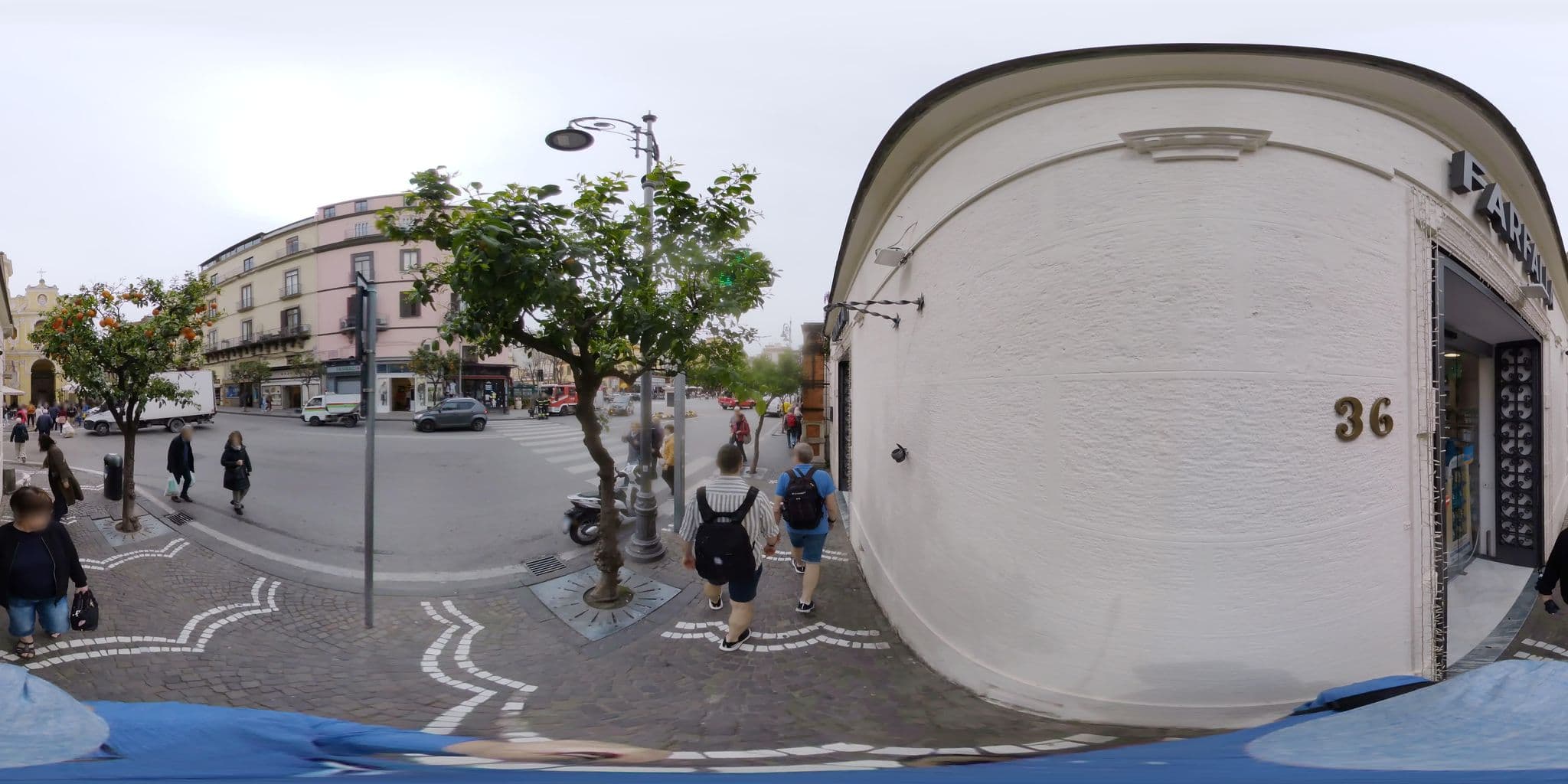 Street view near B&B Unique, Sorrento — © stefan-RolfsRom (CC BY-SA · Mapillary)