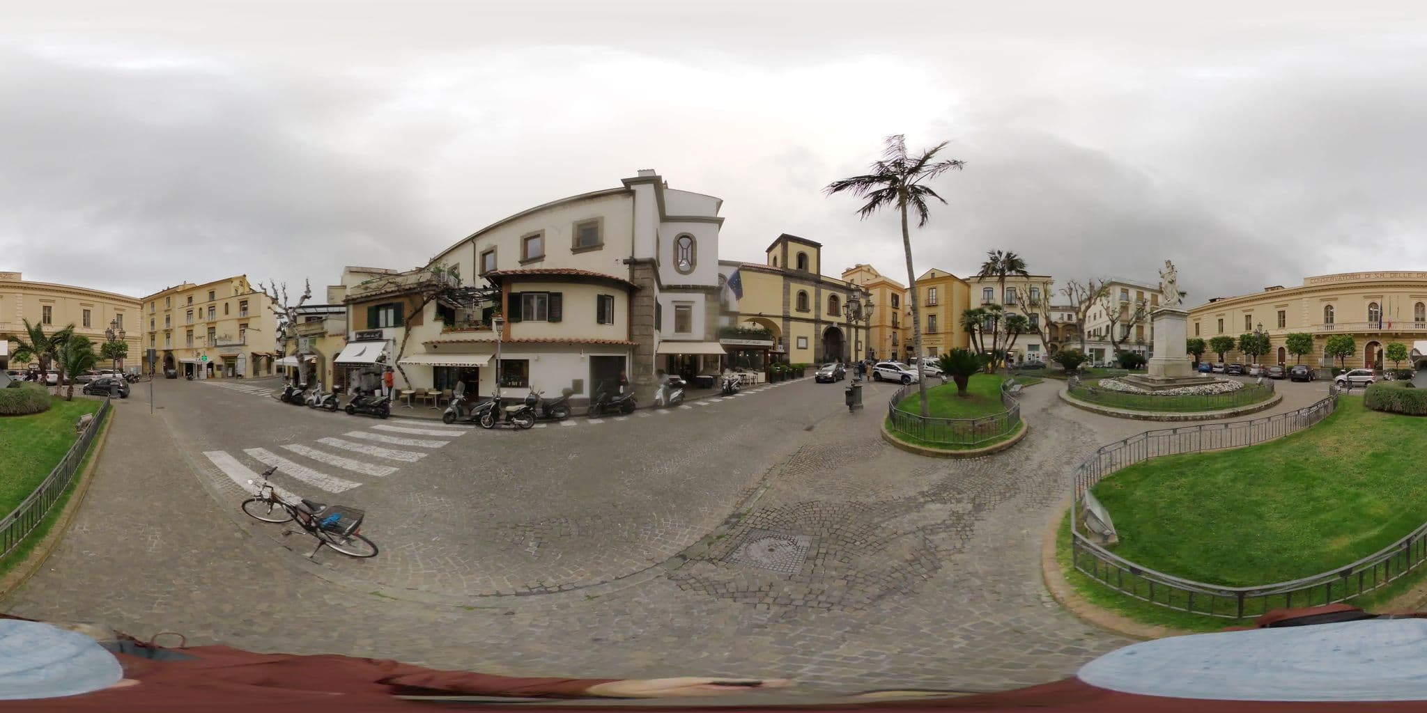 Street view near Villa Elisa Casa Vacanze, Sorrento — © stefan-RolfsRom (CC BY-SA · Mapillary)