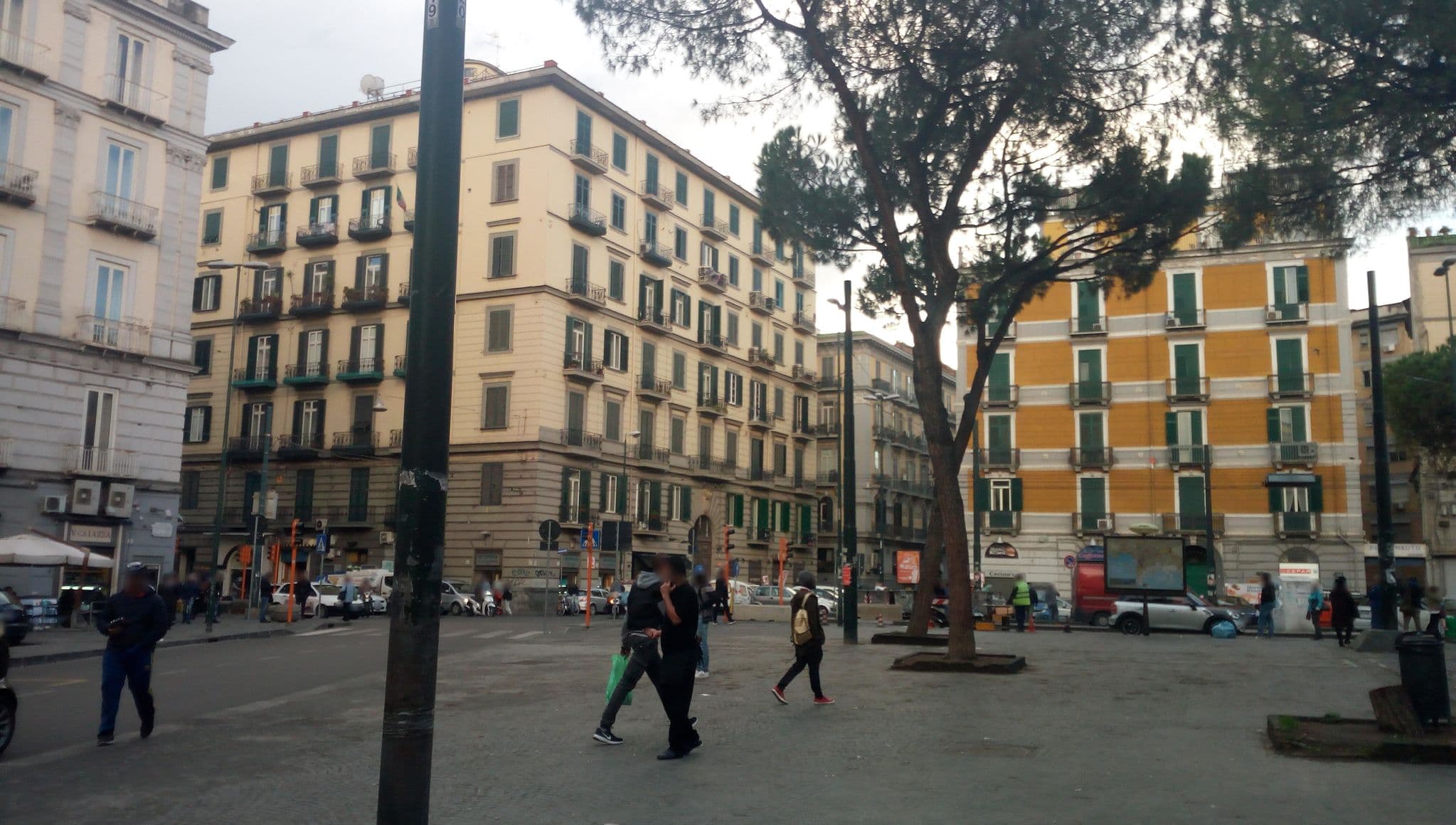 Street view near Naples To Live, Naples — © davidemorale (CC BY-SA · Mapillary)