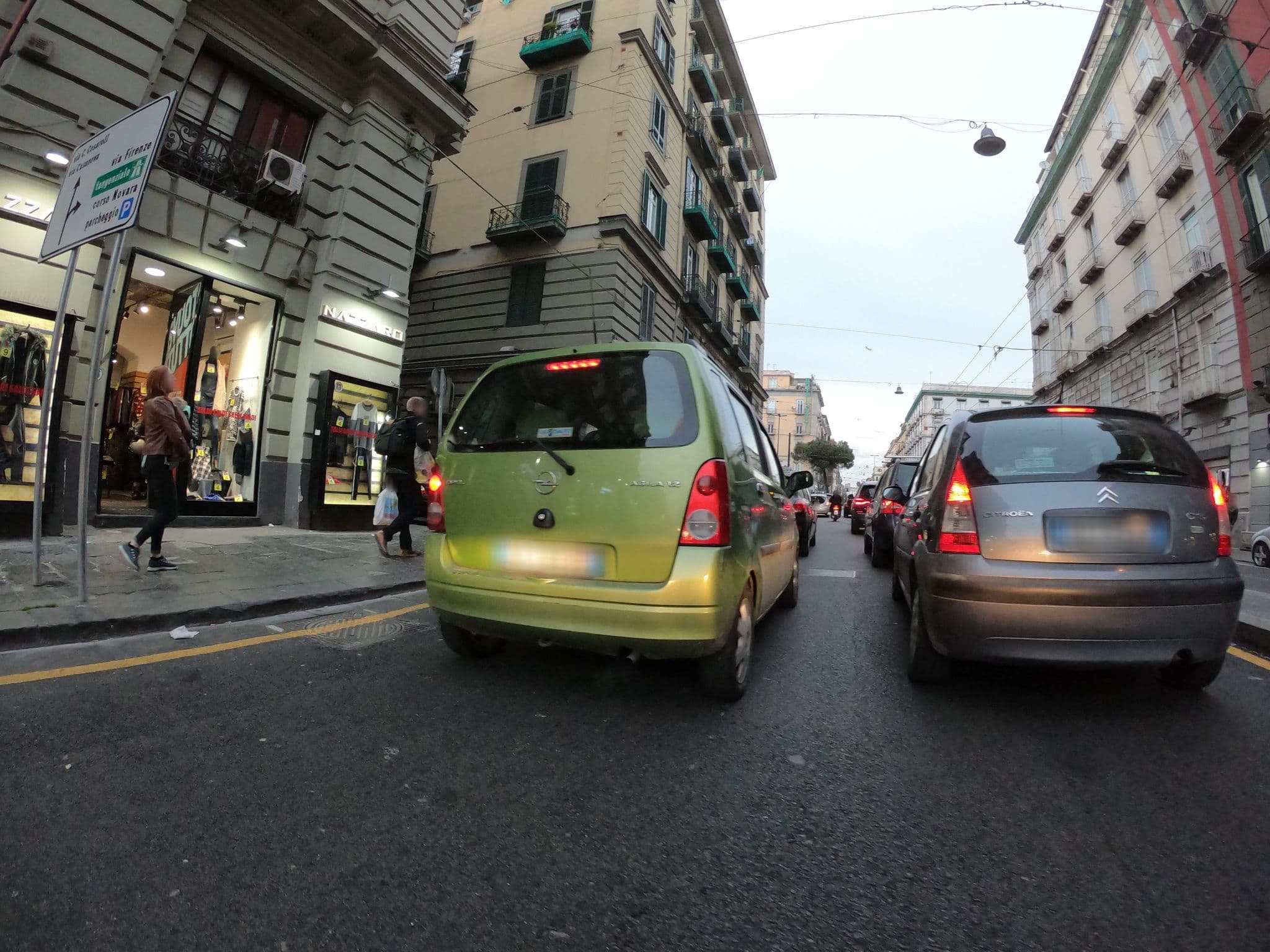 Street view near La Dimora di Garibaldi, Naples — © richlv (CC BY-SA · Mapillary)