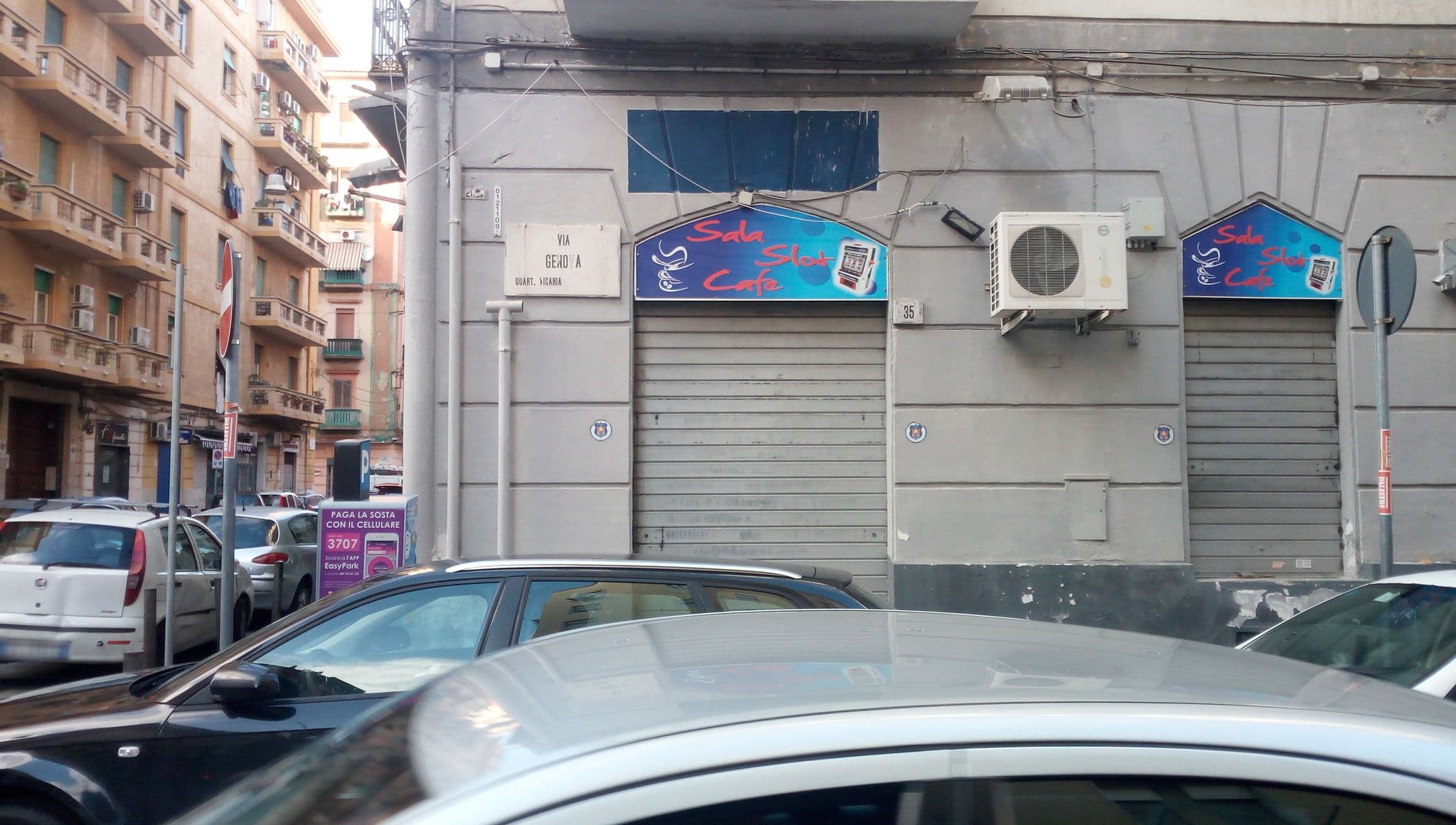 Street view near B&B Bacio, Naples — © davidemorale (CC BY-SA · Mapillary)