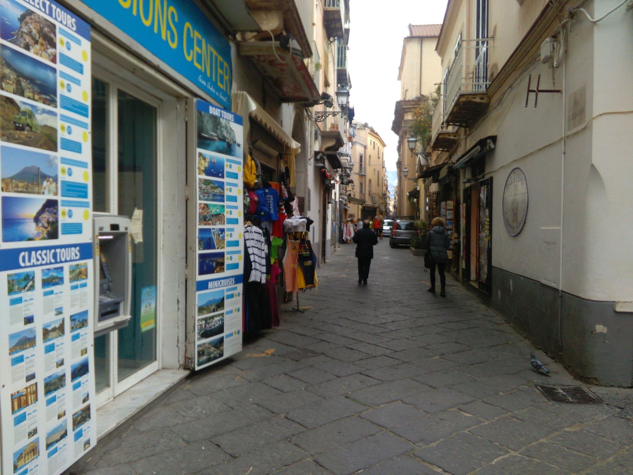 Street view near Casetta Fuoro Guest House, Sorrento — © ris (CC BY-SA · Mapillary)