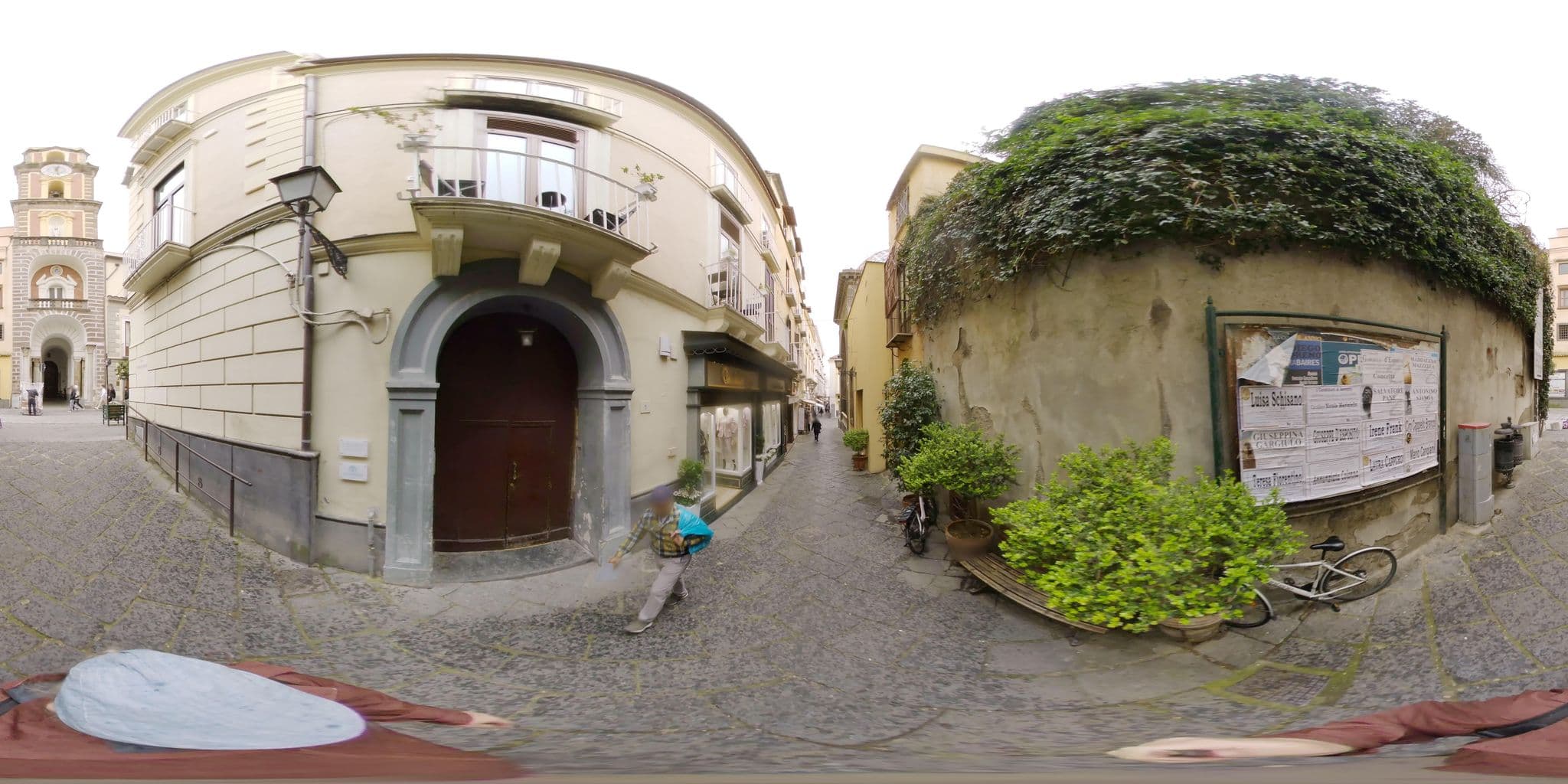 Street view near Gran Paradiso Hotel, Sorrento — © stefan-RolfsRom (CC BY-SA · Mapillary)