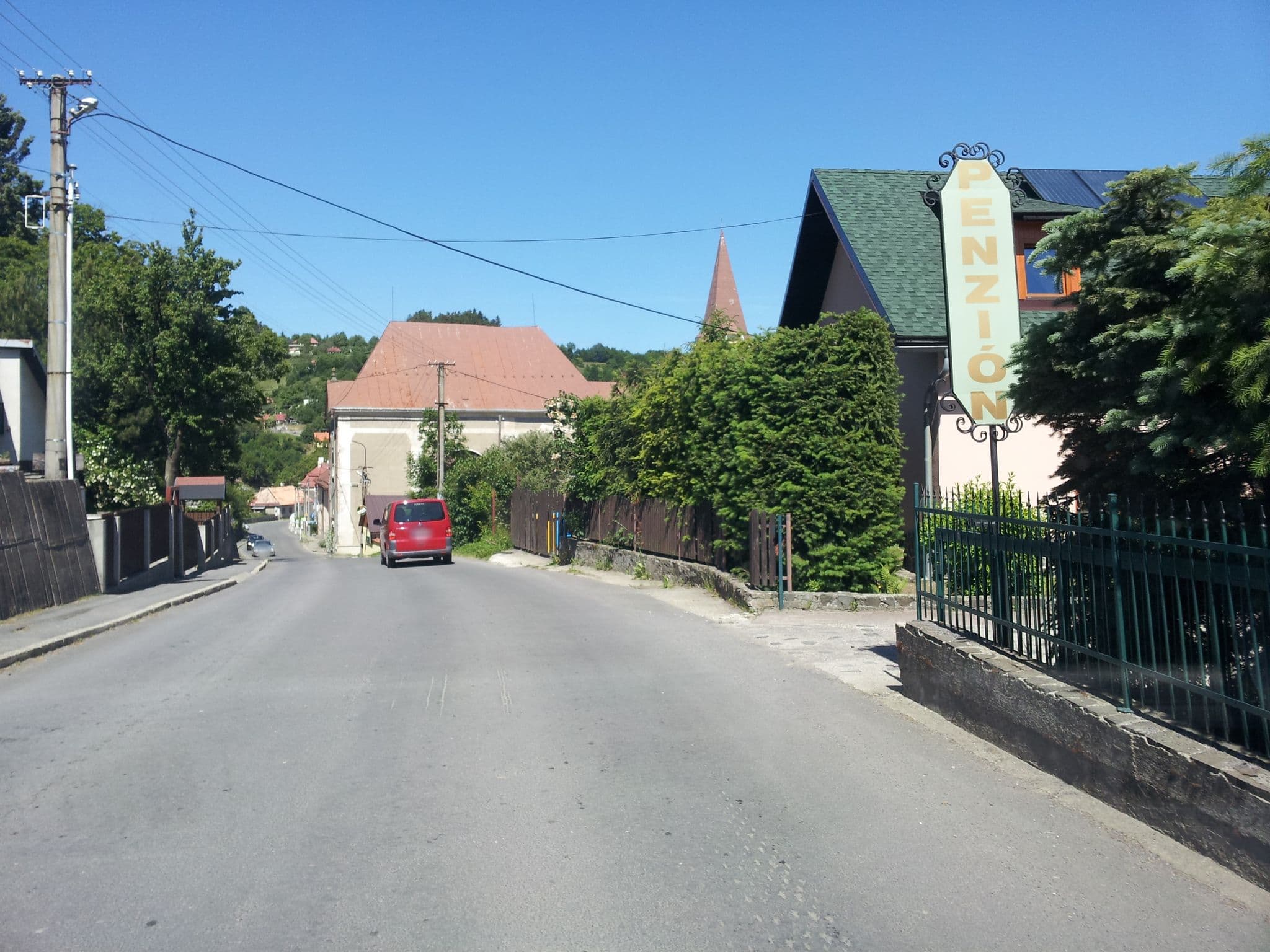 Street view near Penzión Eliška, Banská Štiavnica — © kolesajr (CC BY-SA · Mapillary)