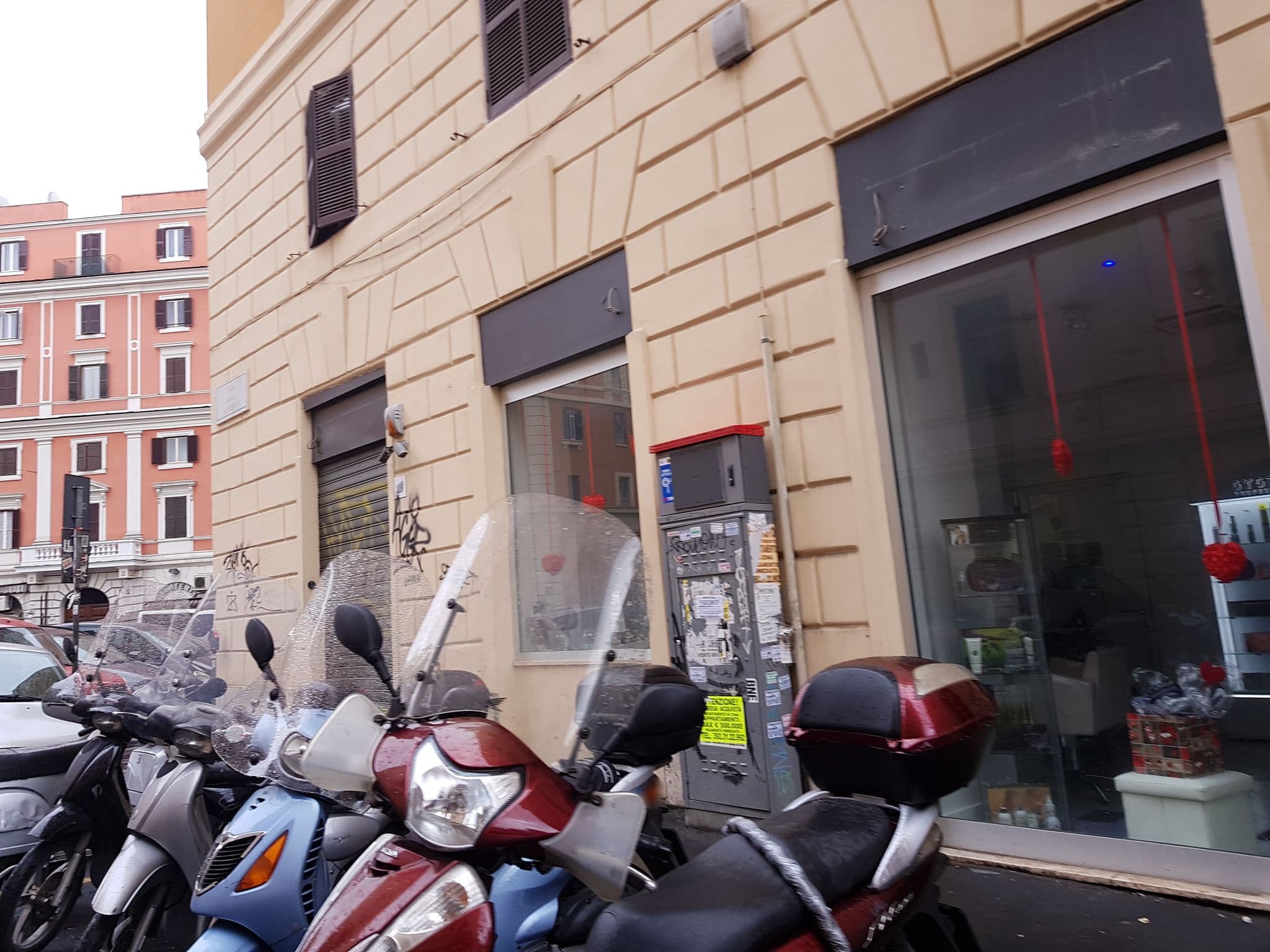 Street view near Lamperini Little House, Esquilino — © ale_zena_it (CC BY-SA · Mapillary)