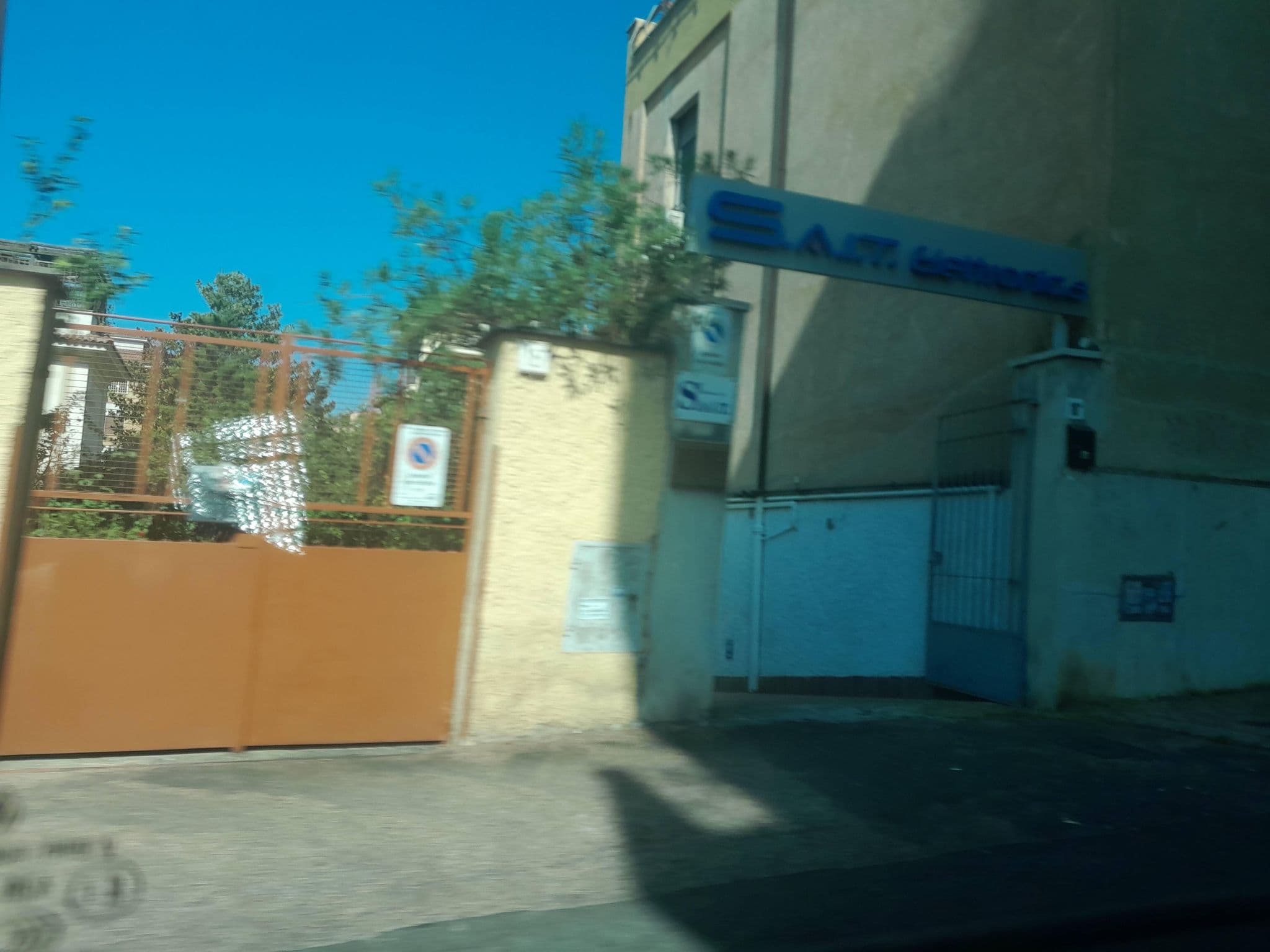 Street view near Casa Vacanze Holiday in Rome, Rome — © omfg_notpr (CC BY-SA · Mapillary)