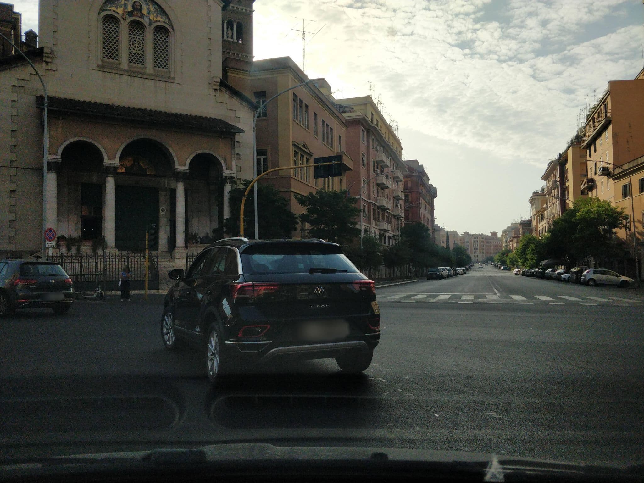 Street view near Bells Of Rome, Rome — © panbauletto (CC BY-SA · Mapillary)