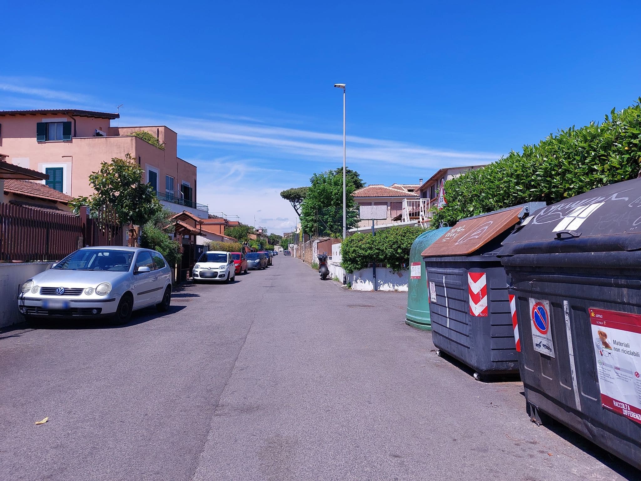 Street view near Apartamenti Gliarchi, Casal Bertone — © fefnur (CC BY-SA · Mapillary)