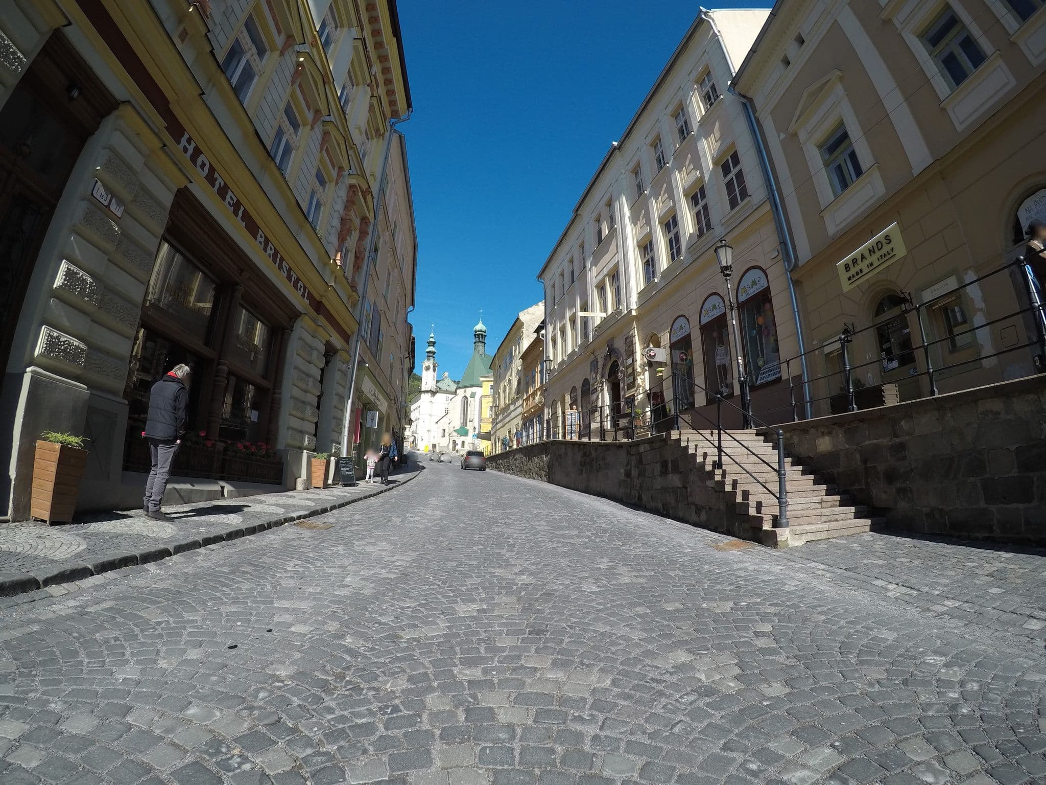 Street view near Divná Pani, Banská Štiavnica — © chrisbeddow (CC BY-SA · Mapillary)