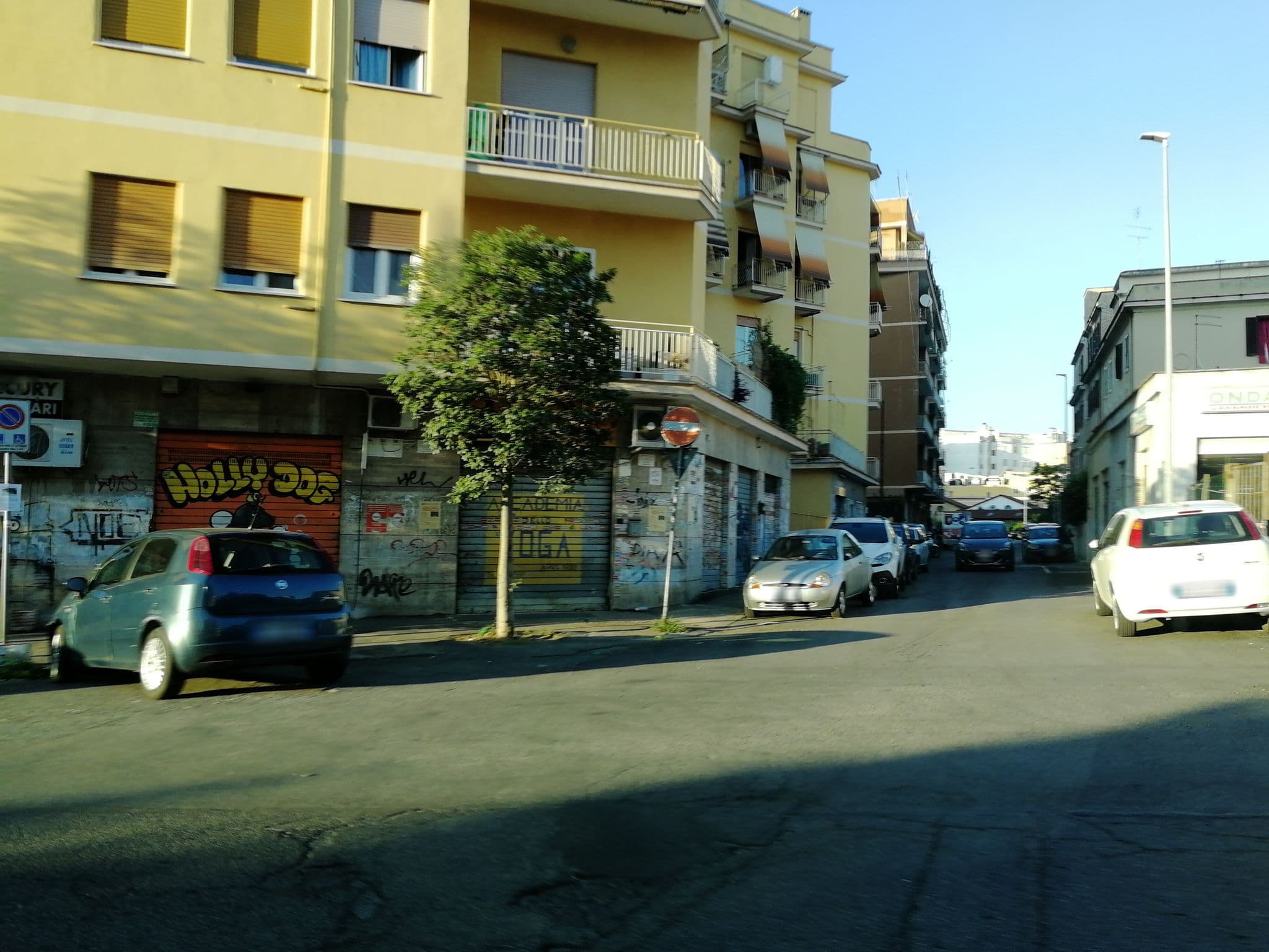 Street view near Giorgio A Cinecittà, Tor Tre Teste — © fefnur (CC BY-SA · Mapillary)