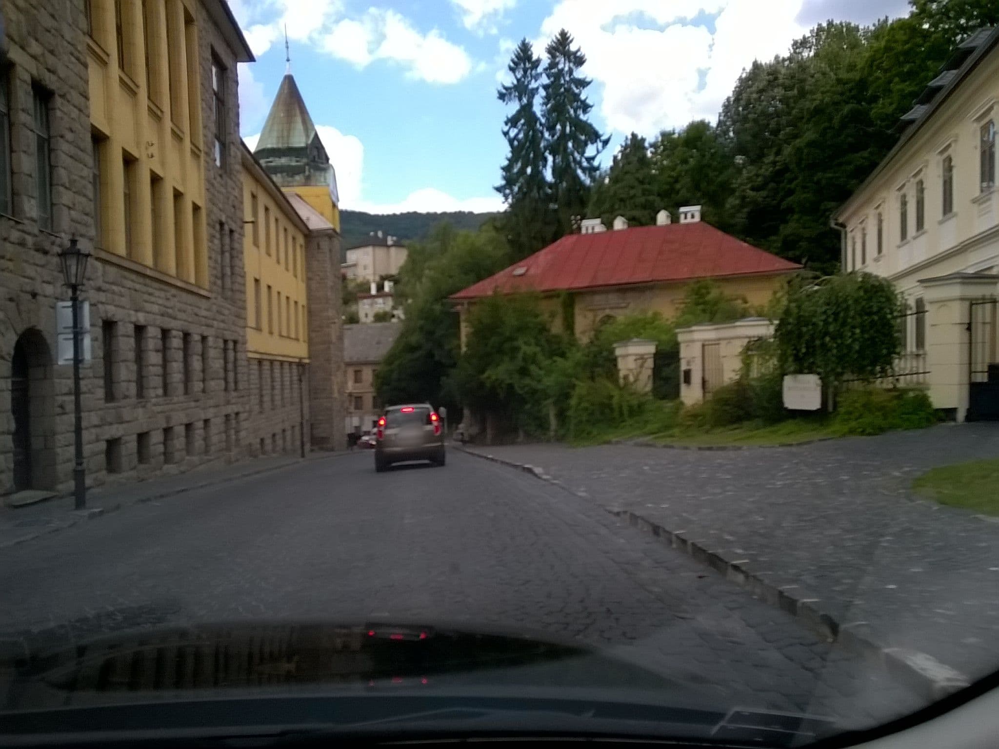 Street view near Villa Botanica, Banská Štiavnica — © moon4 (CC BY-SA · Mapillary)