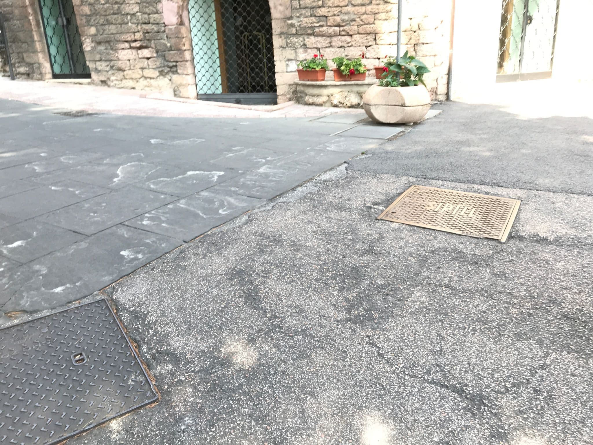 Street view near Da Rina Hotel Assisi, Assisi — © arcanma (CC BY-SA · Mapillary)