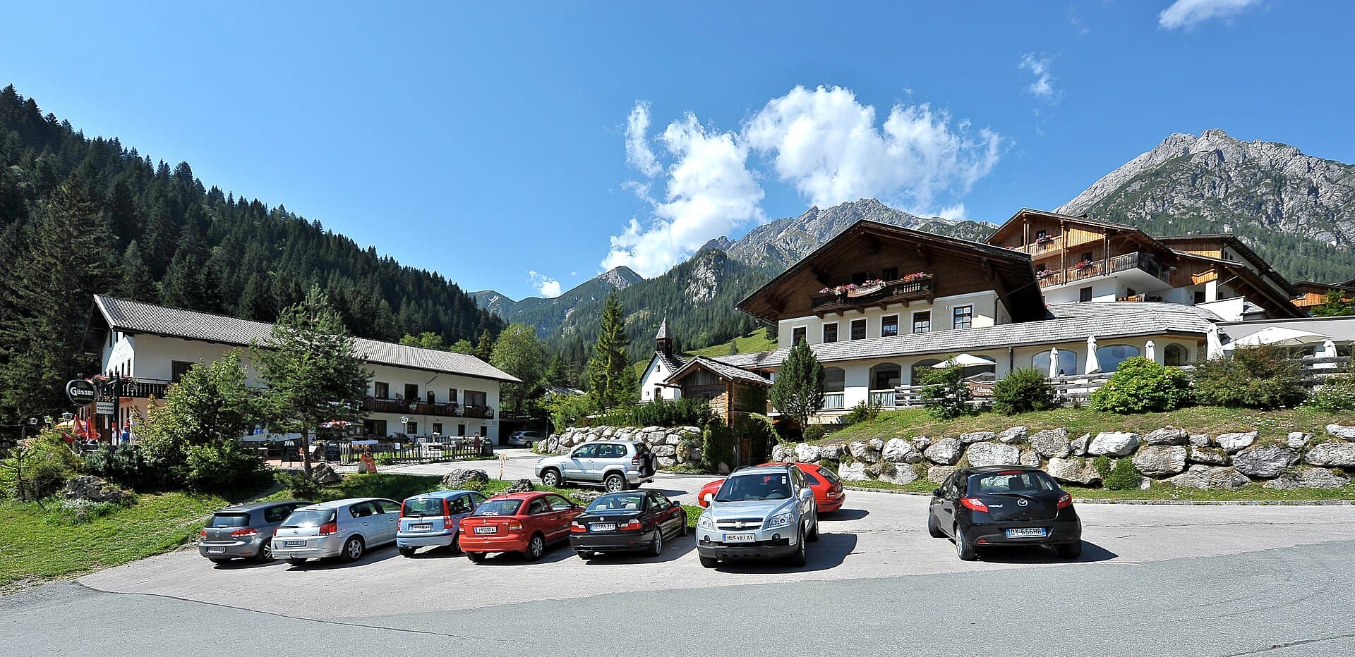 1. Almwellness-Hotel Tuffbad (via Wikimedia Commons, CC BY-SA 3.0 at)