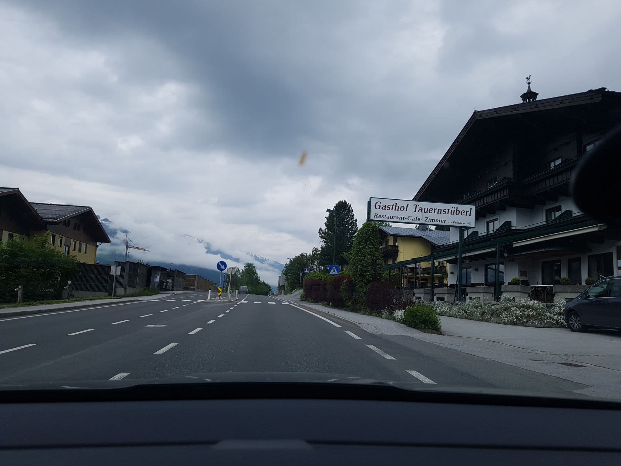 Street view near Alpenhotel Tauernstüberl, Kaprun — © schermy_at (CC BY-SA · Mapillary)