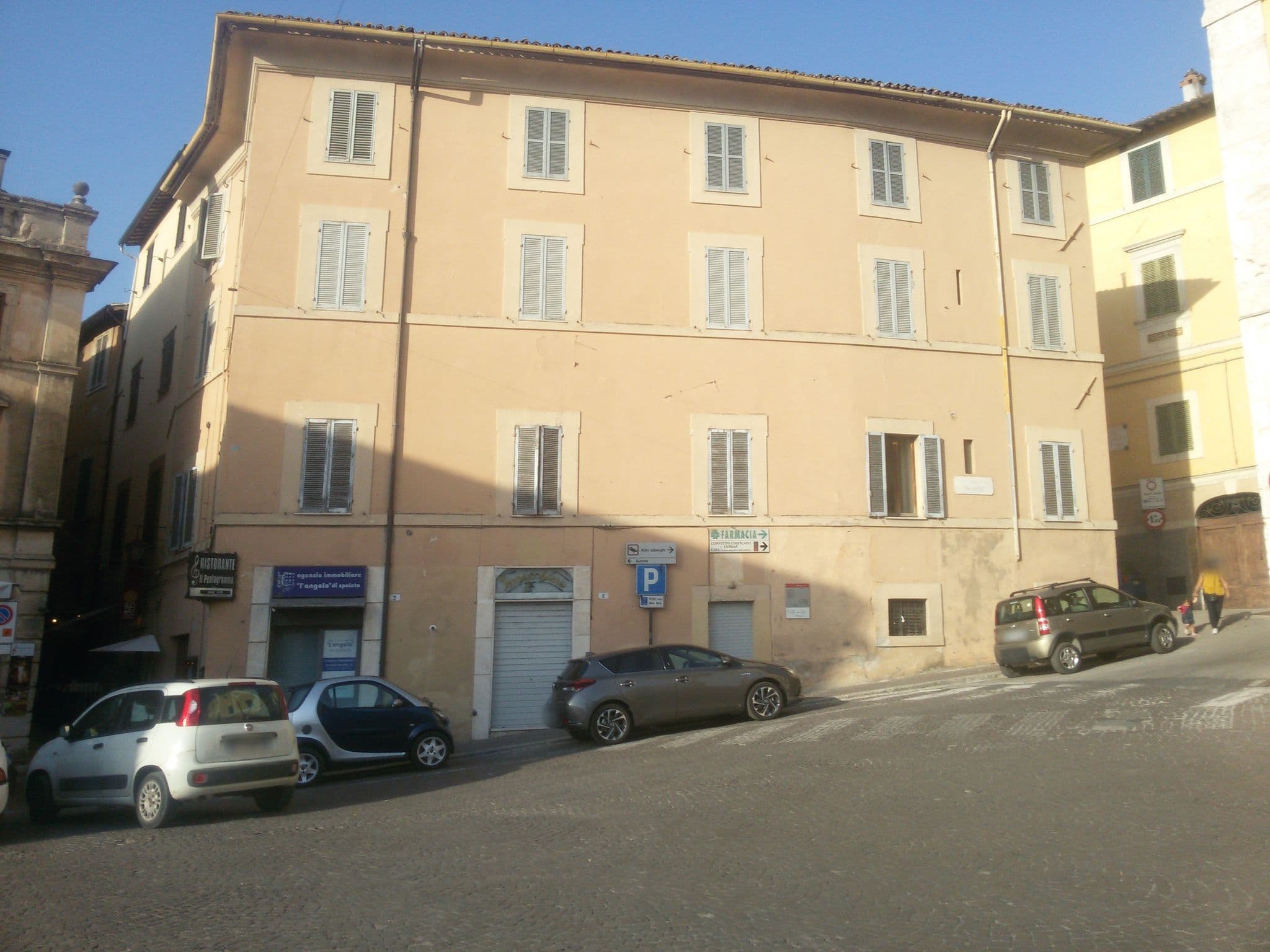 Street view near Aurora Hotel Spoleto, Spoleto — © ale_zena_it (CC BY-SA · Mapillary)