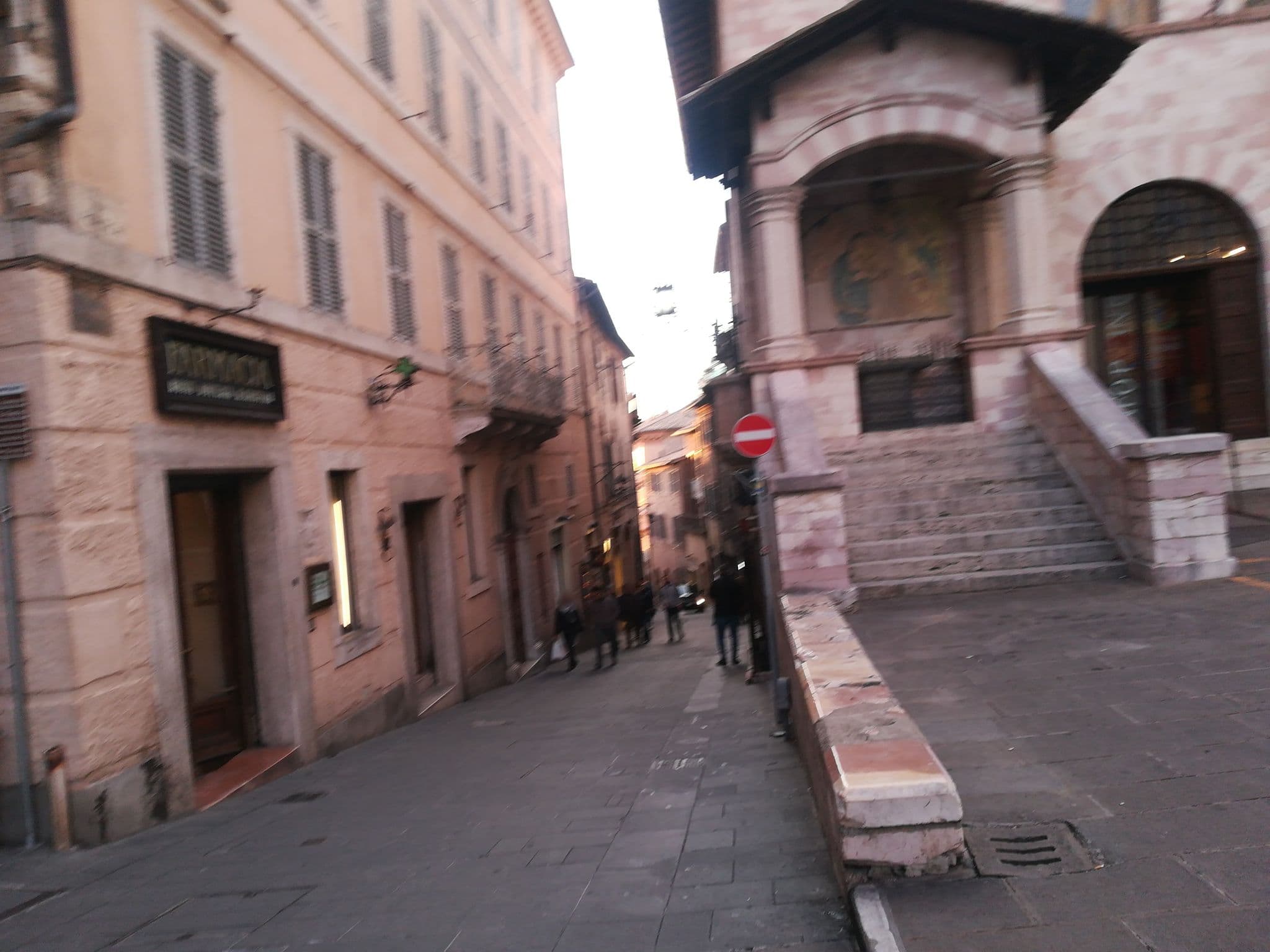 Street view near Umbra Hotel Assisi, Assisi — © jeawrong (CC BY-SA · Mapillary)