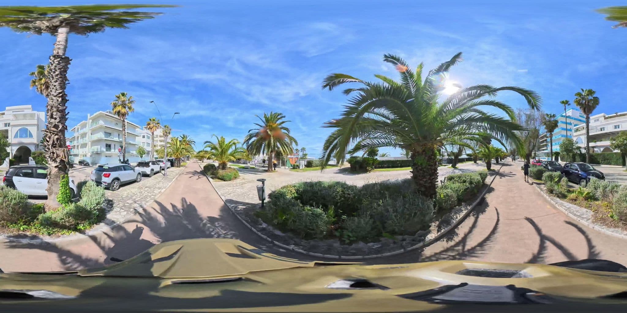Street view near Hotel Archimede, San Benedetto del Tronto — © maloss34 (CC BY-SA · Mapillary)