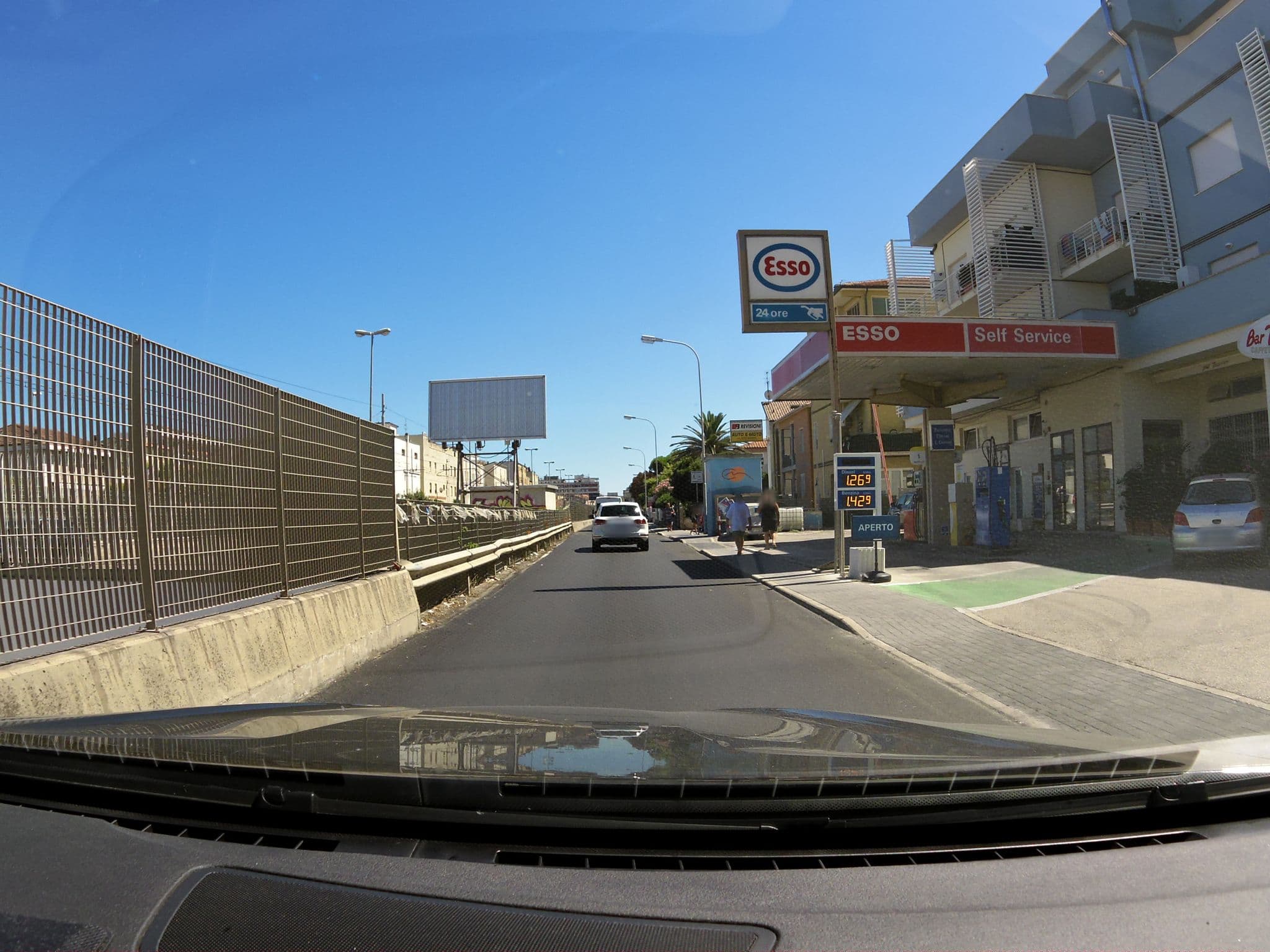 Street view near Appartamenti Azzurri, Civitanova Marche — © czmrtn (CC BY-SA · Mapillary)