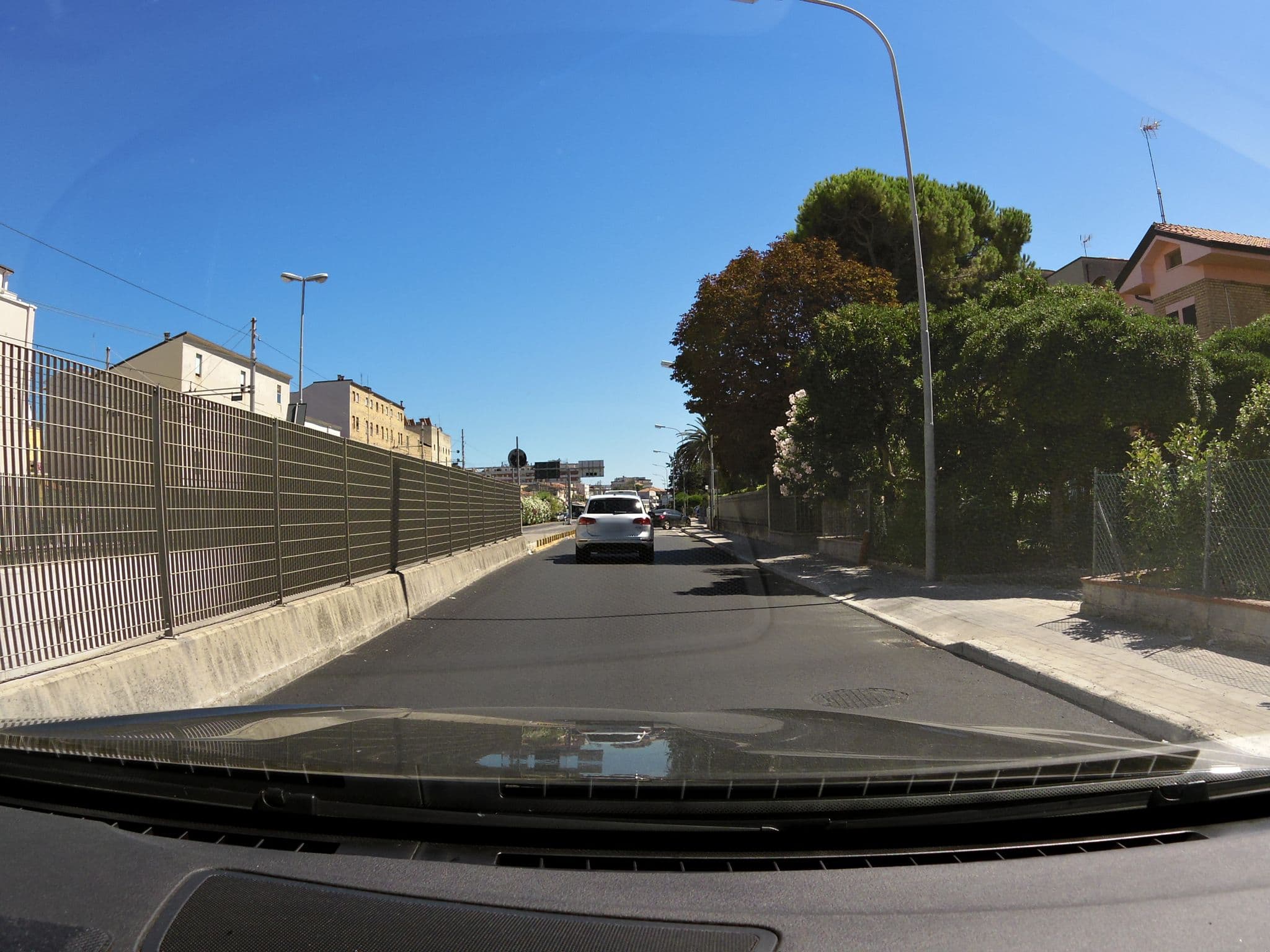 Street view near A Due Passi dal Mare, Civitanova Marche — © czmrtn (CC BY-SA · Mapillary)