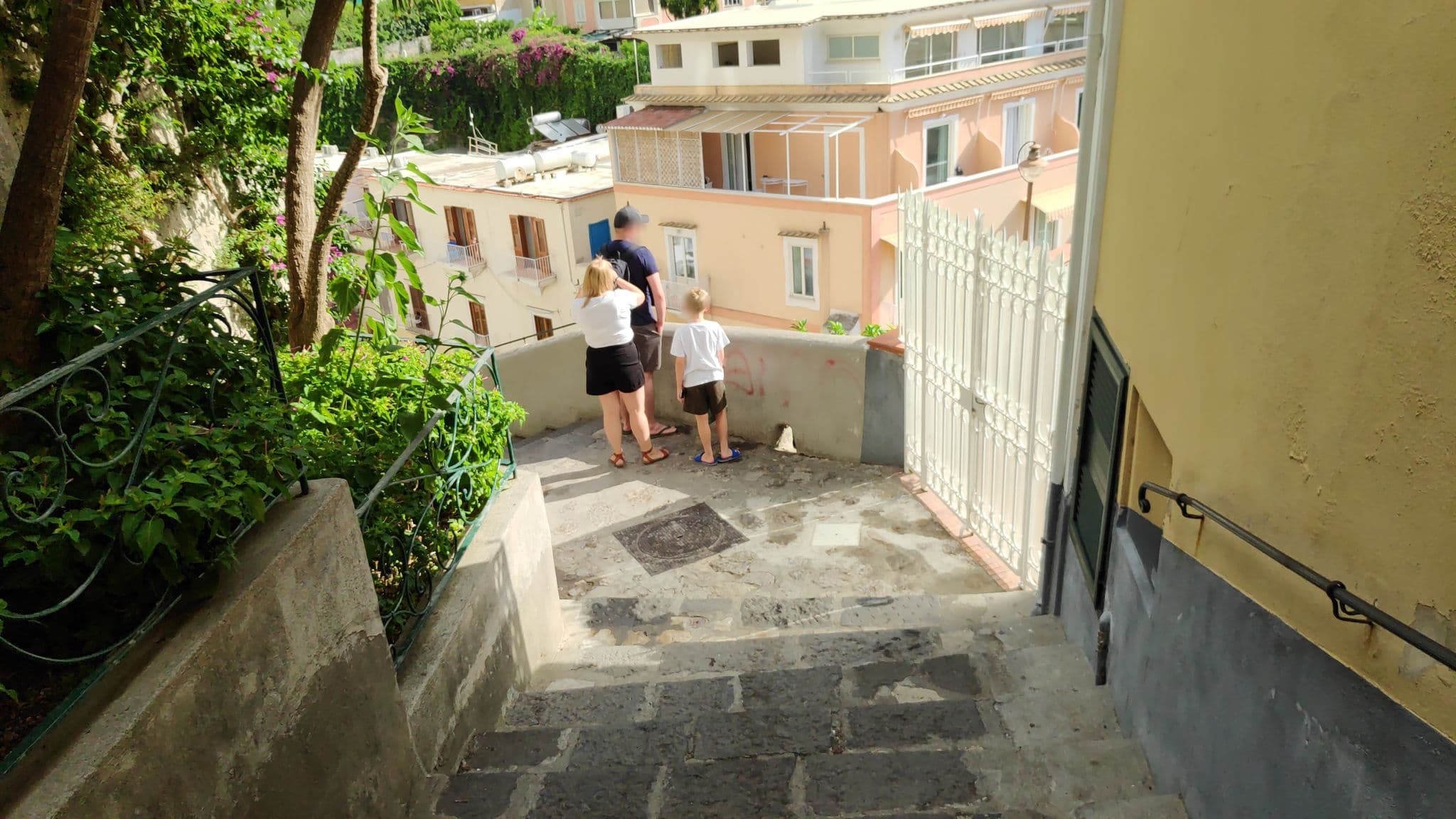 Street view near Pensione Del Pellegrino, Positano — © marcuscalabresus (CC BY-SA · Mapillary)