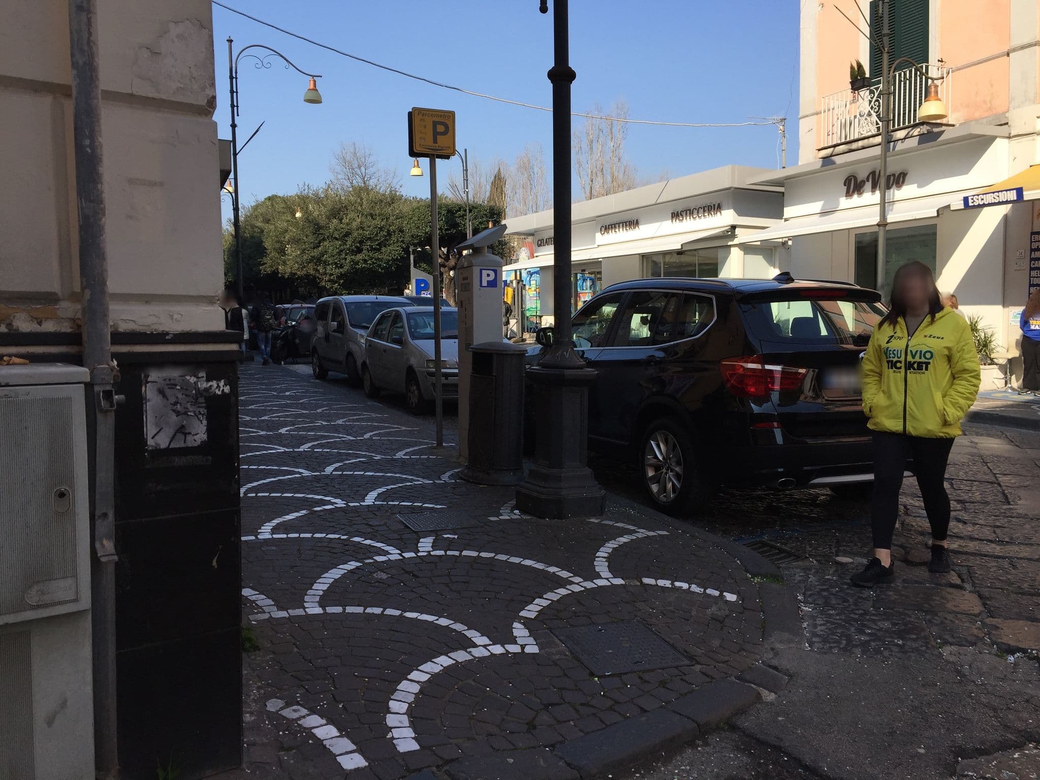 Street view near Casa Pacifico, Pompei — © richlv (CC BY-SA · Mapillary)