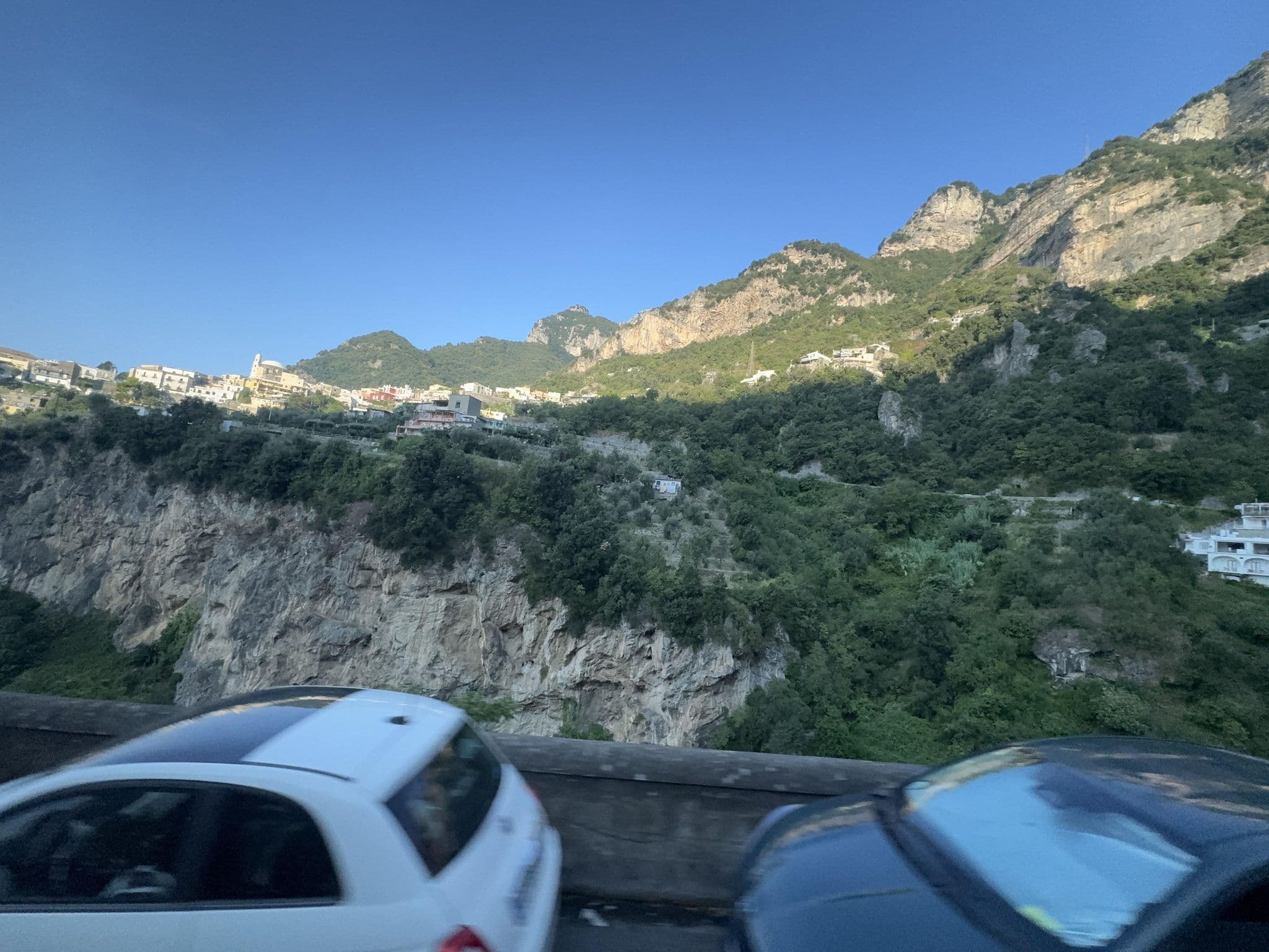 Street view near Rifugio Capo D'Acqua, Positano — © mapconcierge (CC BY-SA · Mapillary)