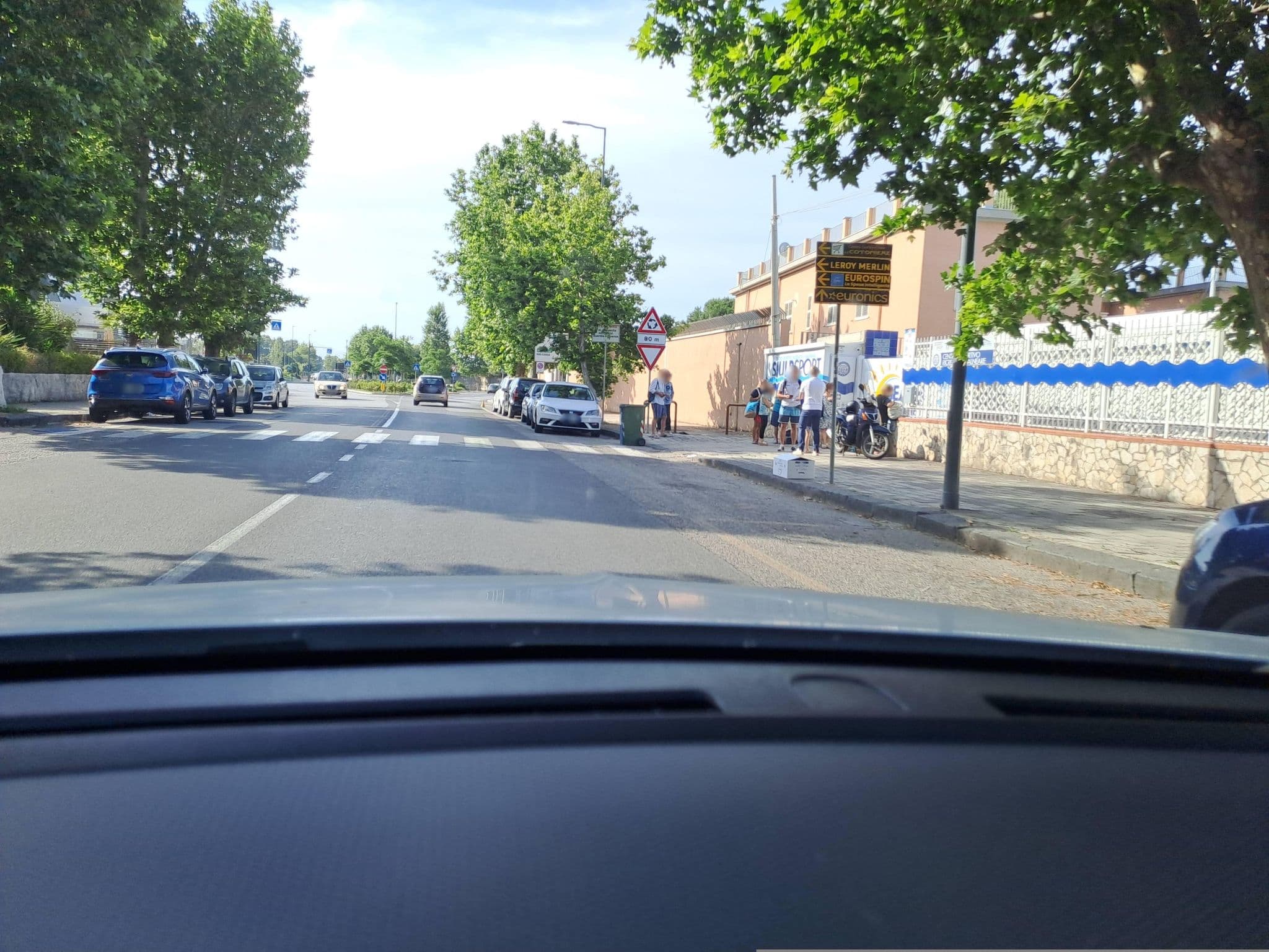 Street view near Mediterranea Hotel Salerno, Salerno — © lux17 (CC BY-SA · Mapillary)