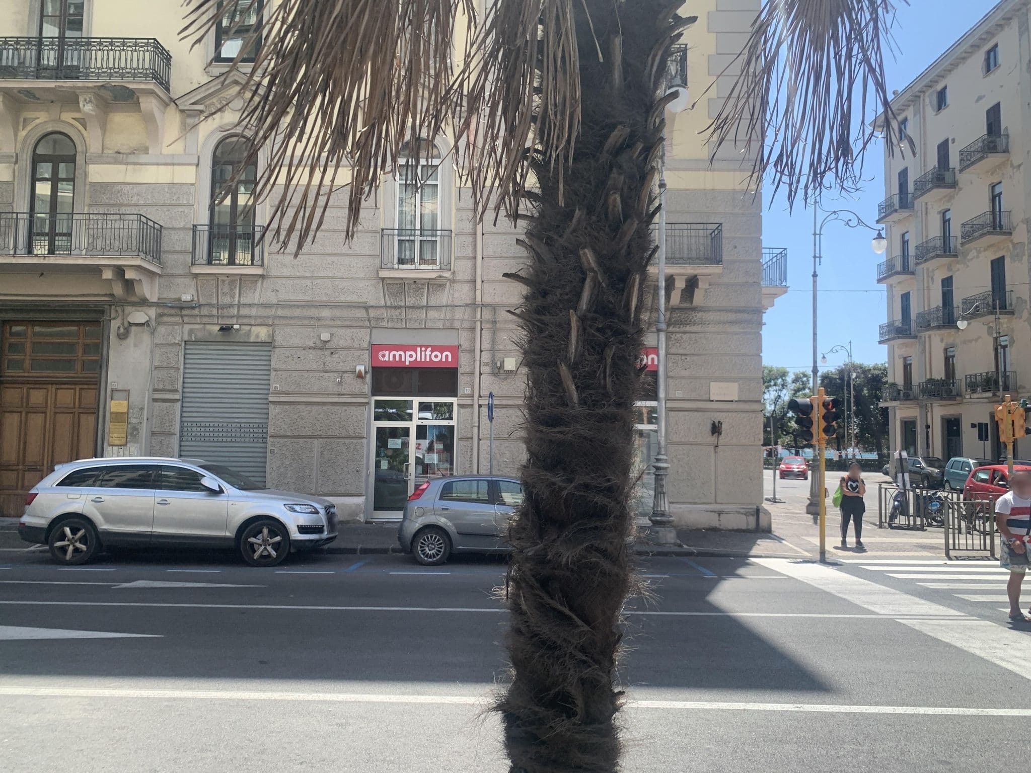 Street view near La Tartaruga B&B, Salerno — © robot8a (CC BY-SA · Mapillary)