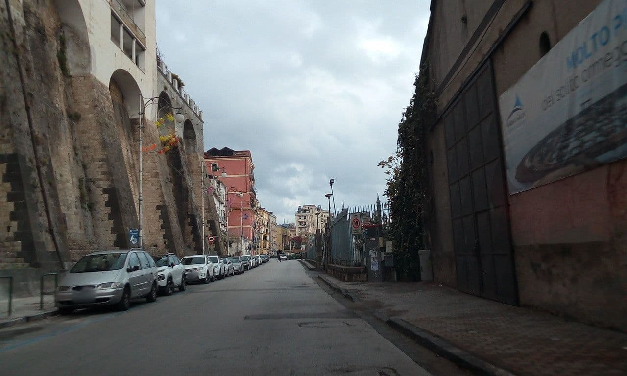 Street view near Le suite del nostromo, Vietri sul Mare — © giosa94 (CC BY-SA · Mapillary)
