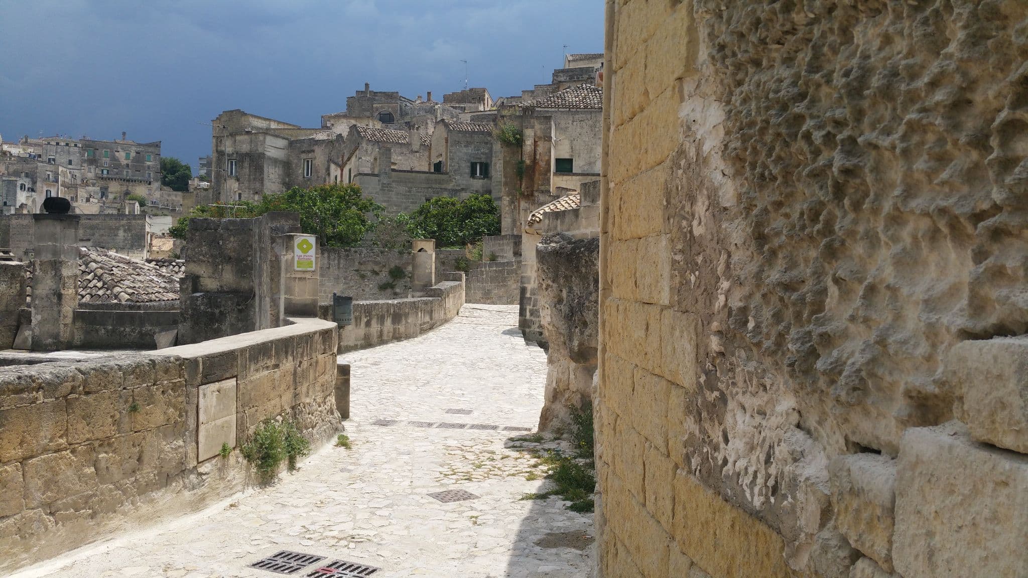 Street view near Le Case Di Stano, Matera — © shlublu (CC BY-SA · Mapillary)