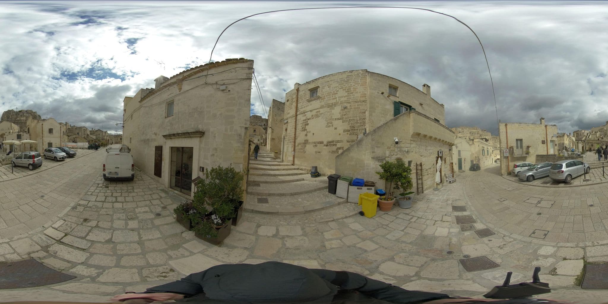 Street view near B & B al Convento, Matera — © tesisti_lab (CC BY-SA · Mapillary)