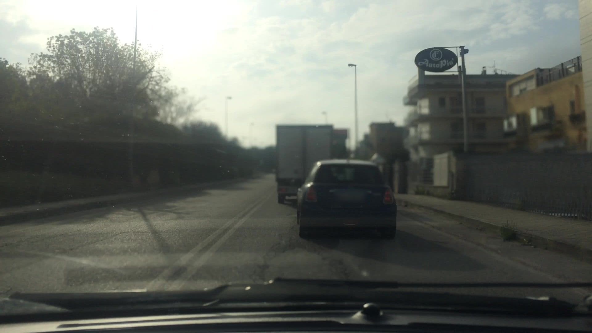 Street view near Agriturismo Le Matinelle, Matera — © lvl5 (CC BY-SA · Mapillary)