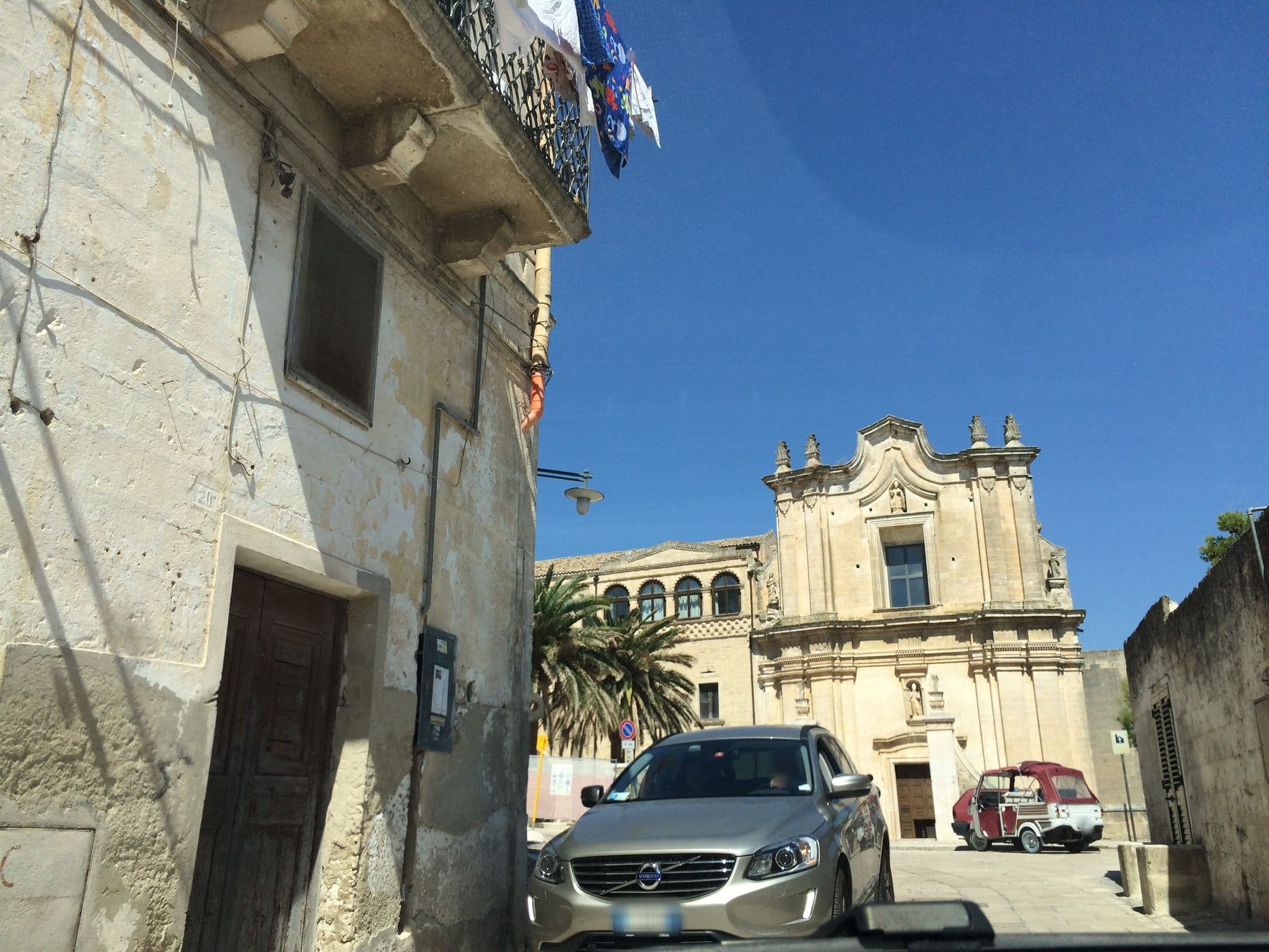 Street view near L'Affaccio Dell'Abate, Matera — © raxpa (CC BY-SA · Mapillary)