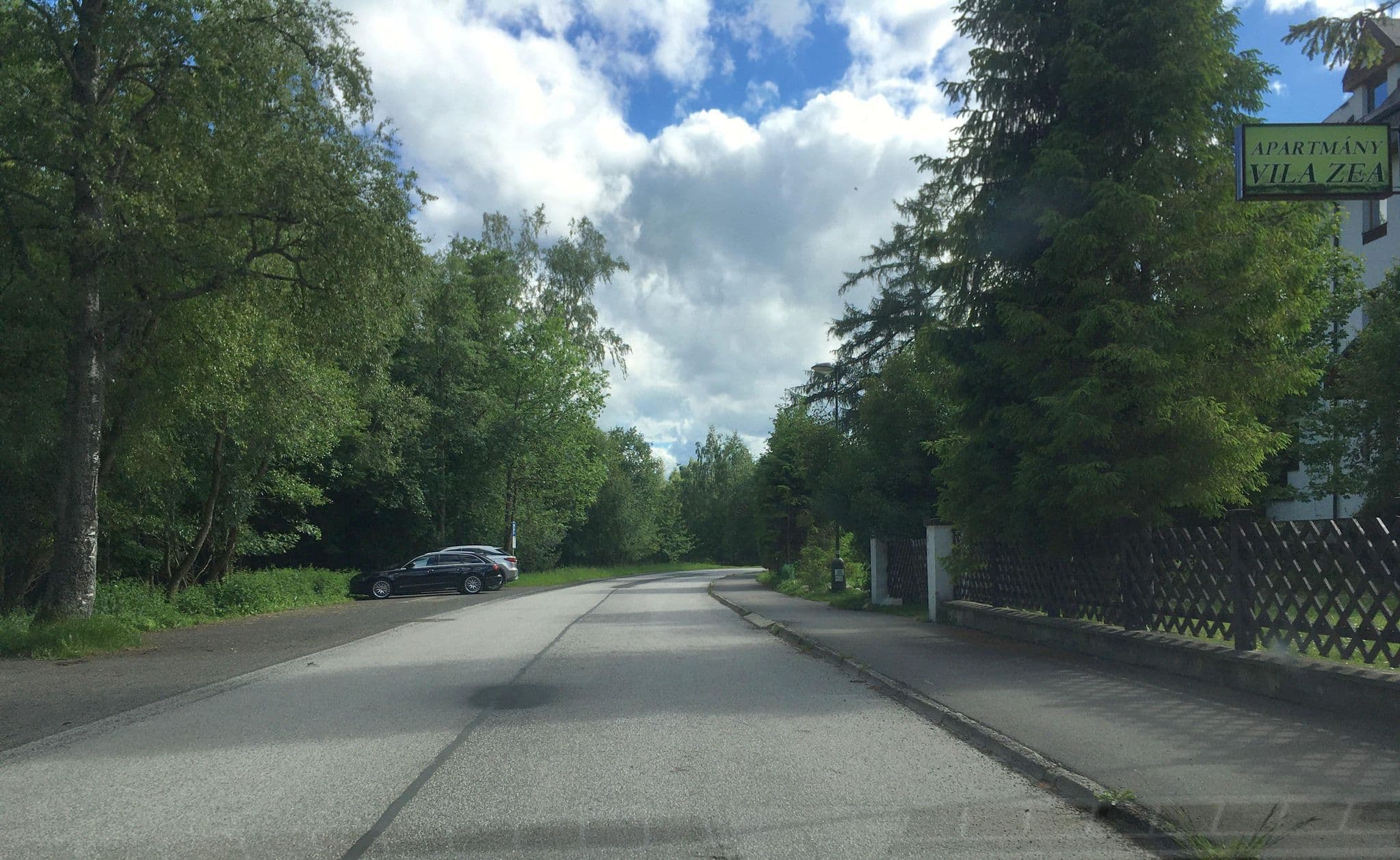 Street view near Vila Zea, Vysoké Tatry — © istefanos (CC BY-SA · Mapillary)